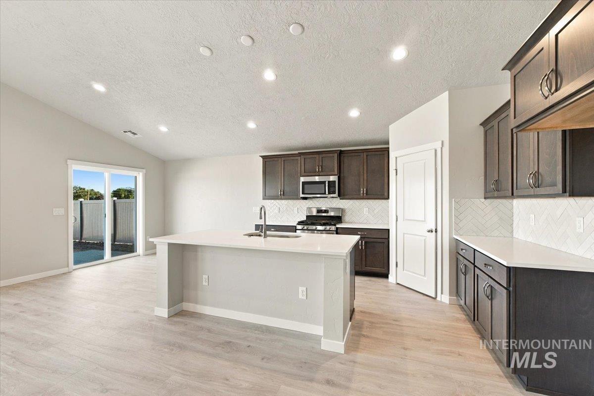 11302 W Tutor St, Nampa, Idaho 83651, 5 Bedrooms, 3 Bathrooms, Residential For Sale, Price $419,990,MLS 98985594