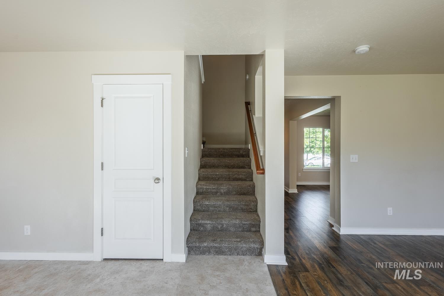 14253 Moreno Dr., Caldwell, Idaho 83607, 4 Bedrooms, 2.5 Bathrooms, Residential For Sale, Price $434,900,MLS 98985595