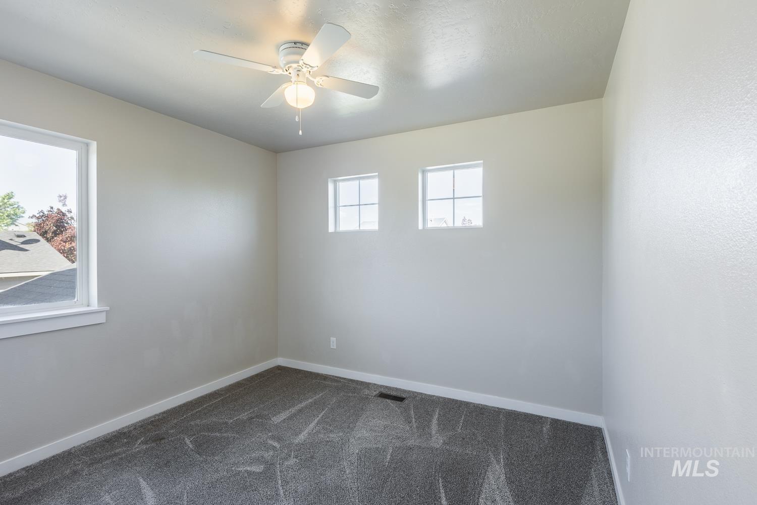 14253 Moreno Dr., Caldwell, Idaho 83607, 4 Bedrooms, 2.5 Bathrooms, Residential For Sale, Price $434,900,MLS 98985595
