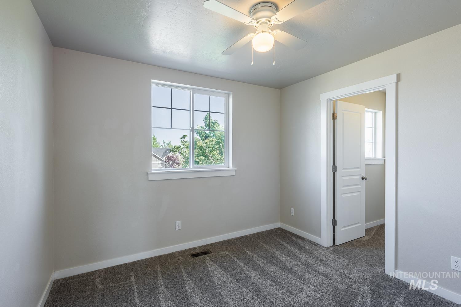 14253 Moreno Dr., Caldwell, Idaho 83607, 4 Bedrooms, 2.5 Bathrooms, Residential For Sale, Price $434,900,MLS 98985595