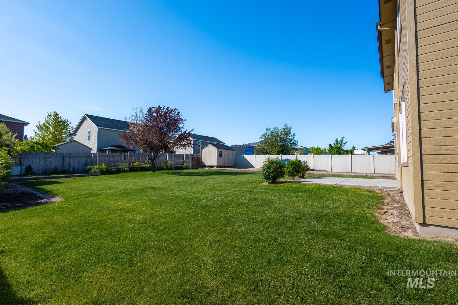 14253 Moreno Dr., Caldwell, Idaho 83607, 4 Bedrooms, 2.5 Bathrooms, Residential For Sale, Price $434,900,MLS 98985595