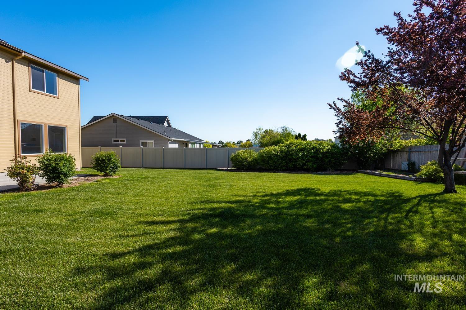 14253 Moreno Dr., Caldwell, Idaho 83607, 4 Bedrooms, 2.5 Bathrooms, Residential For Sale, Price $434,900,MLS 98985595