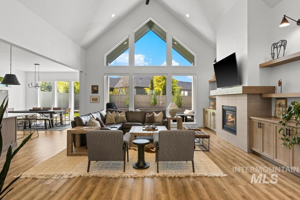 5929 S Pioneer Trail Way, Meridian, Idaho 83642, 3 Bedrooms, 2.5 Bathrooms, Residential For Sale, Price $839,900,MLS 98985597