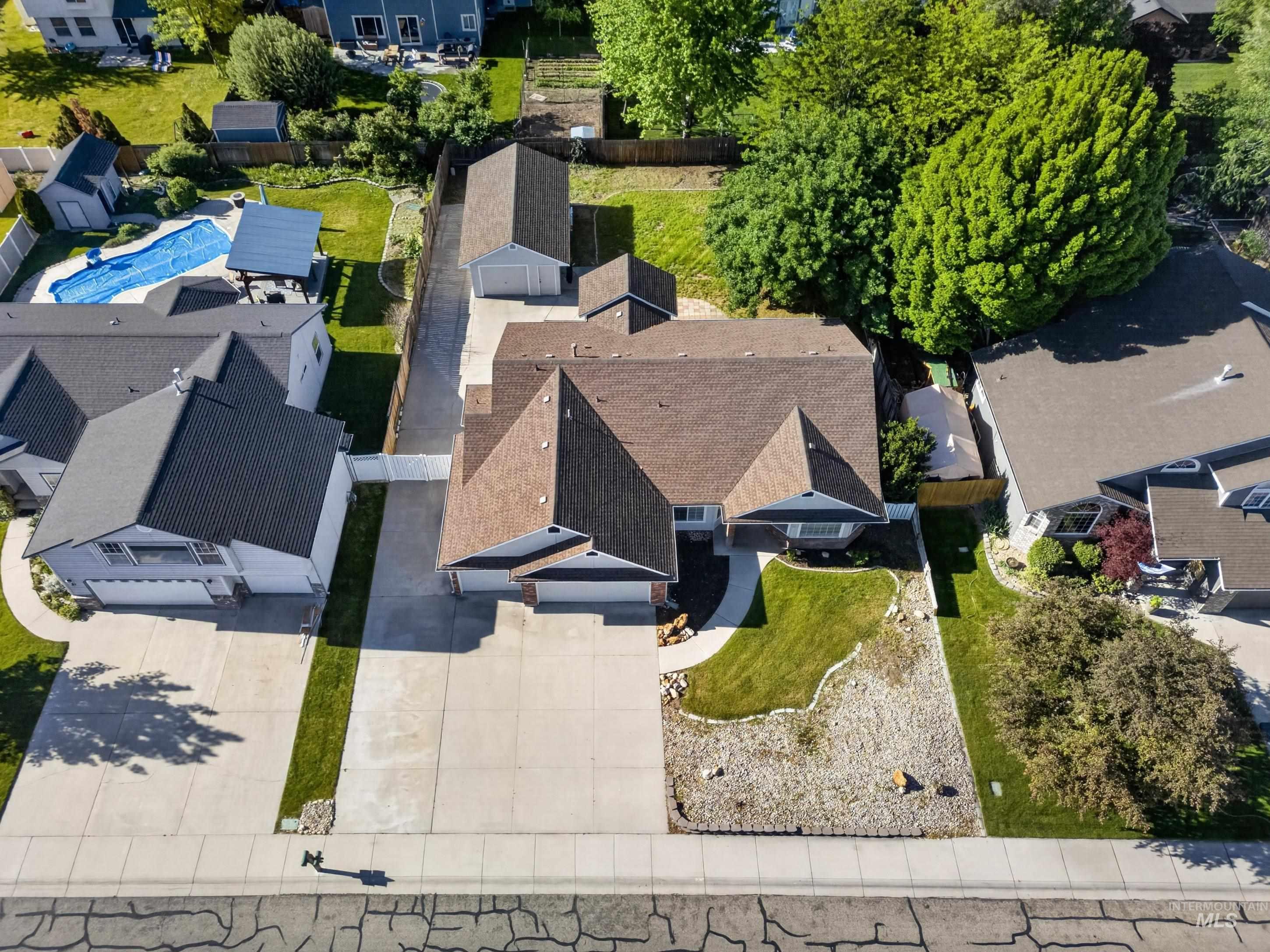 95 W Claire St, Meridian, Idaho 83646-7514, 4 Bedrooms, 2 Bathrooms, Residential For Sale, Price $539,000,MLS 98985598