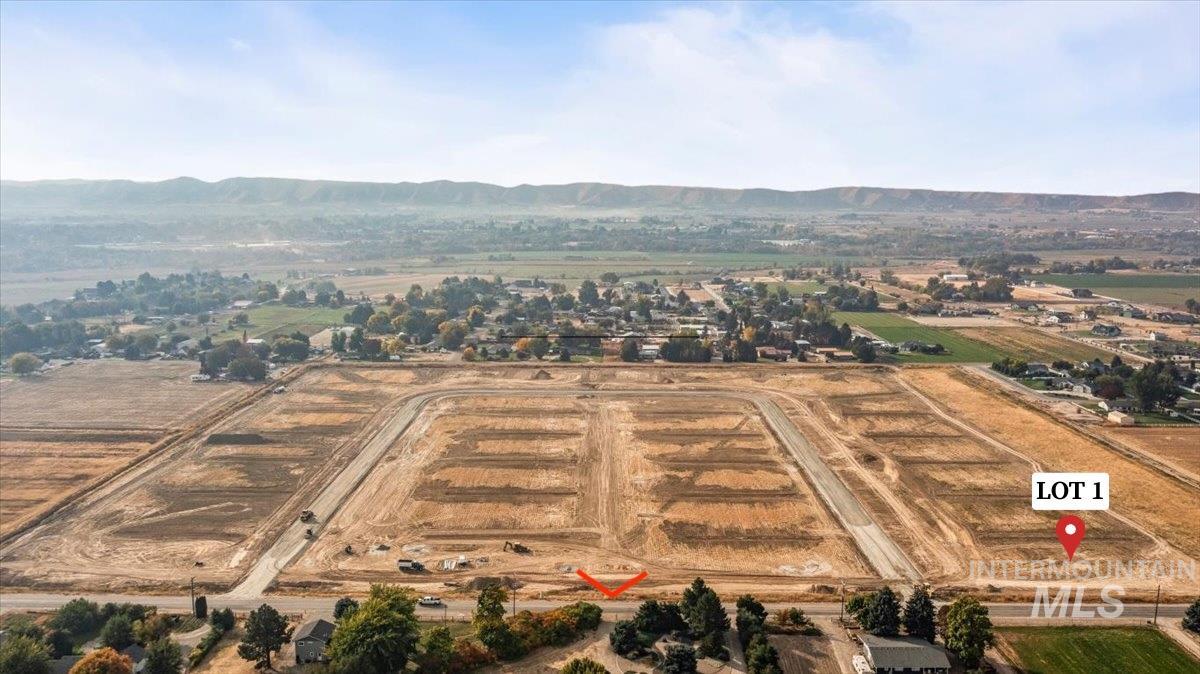 Lot 1 Neil Rd, Emmett, Idaho 83617, 4 Bedrooms, 3 Bathrooms, Residential For Sale, Price $900,000,MLS 98985601
