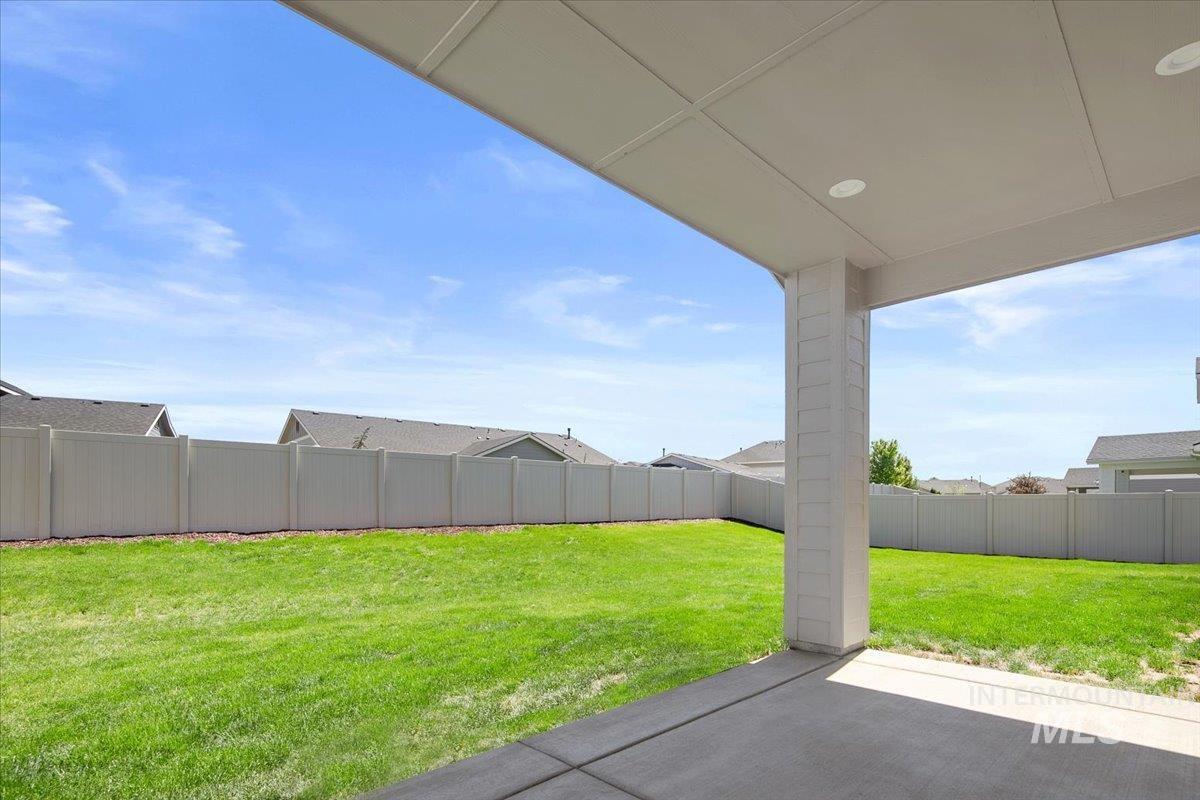 5901 W Copperstone Ct, Meridian, Idaho 83646-1664, 3 Bedrooms, 2.5 Bathrooms, Residential For Sale, Price $659,900,MLS 98985602