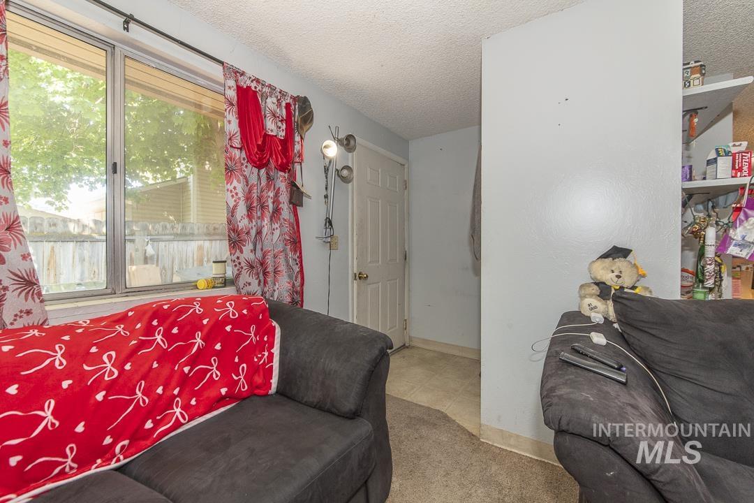 1820 Poplar St., Caldwell, Idaho 83605, 2 Bedrooms, 1 Bathroom, Residential Income For Sale, Price $549,900,MLS 98985603