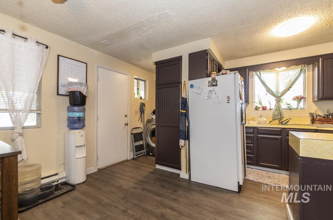 1820 Poplar St., Caldwell, Idaho 83605, 2 Bedrooms, 1 Bathroom, Residential Income For Sale, Price $549,900,MLS 98985603