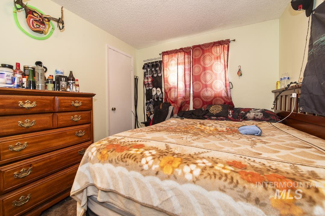 1820 Poplar St., Caldwell, Idaho 83605, 2 Bedrooms, 1 Bathroom, Residential Income For Sale, Price $549,900,MLS 98985603