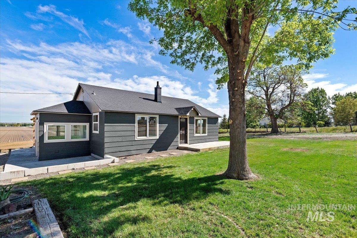 3432 W Pioneer Rd, Homedale, Idaho 83628, 2 Bedrooms, 1 Bathroom, Residential For Sale, Price $445,000,MLS 98985604