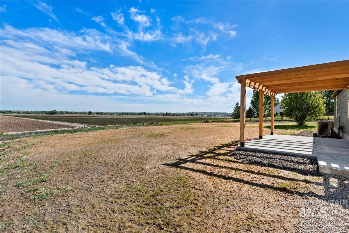 3432 W Pioneer Rd, Homedale, Idaho 83628, 2 Bedrooms, 1 Bathroom, Residential For Sale, Price $445,000,MLS 98985604