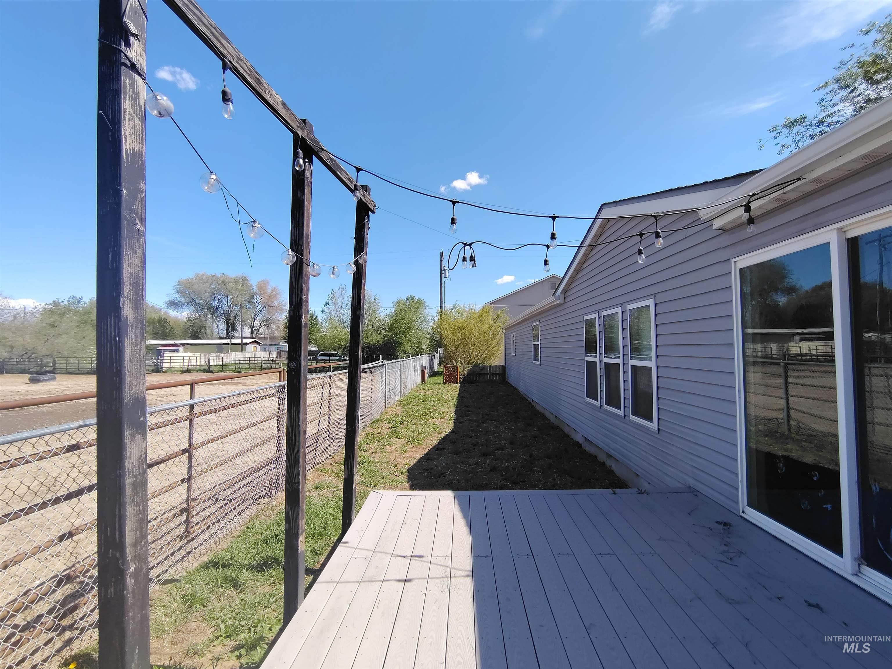 134 1st Street, Nampa, Idaho 83687, 2 Bedrooms, 2 Bathrooms, Residential For Sale, Price $270,000,MLS 98985605