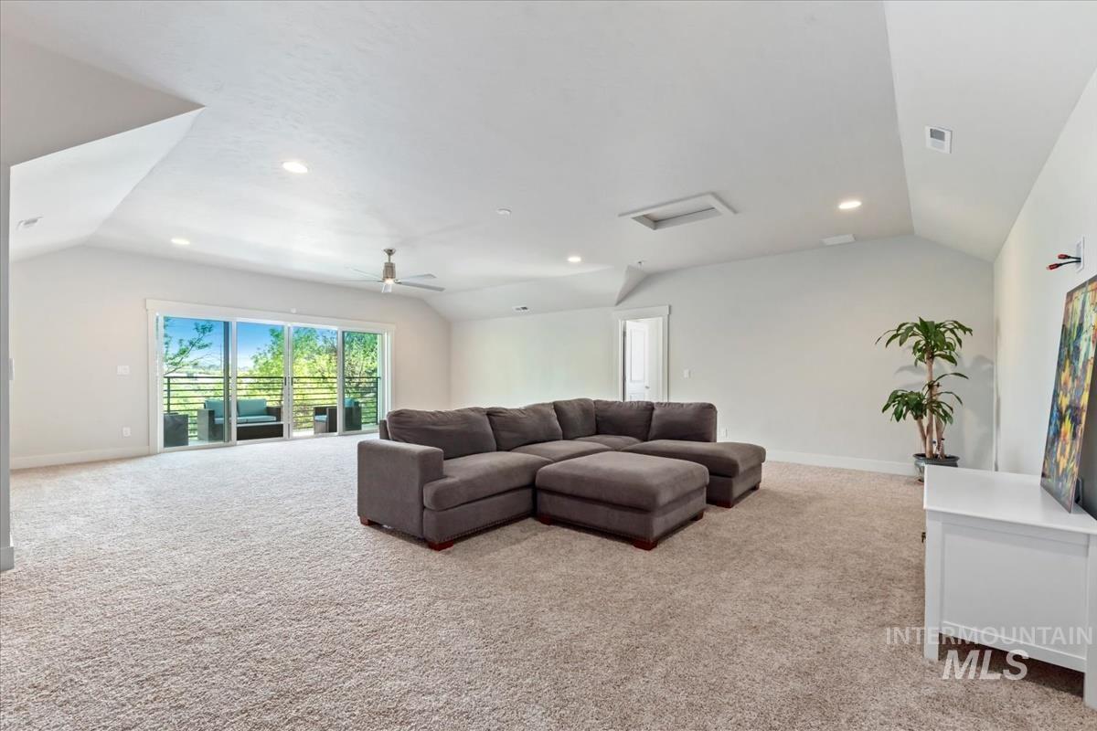 7310 W Palamas Dr., Eagle, Idaho 83616, 5 Bedrooms, 3.5 Bathrooms, Residential For Sale, Price $1,100,000,MLS 98985607