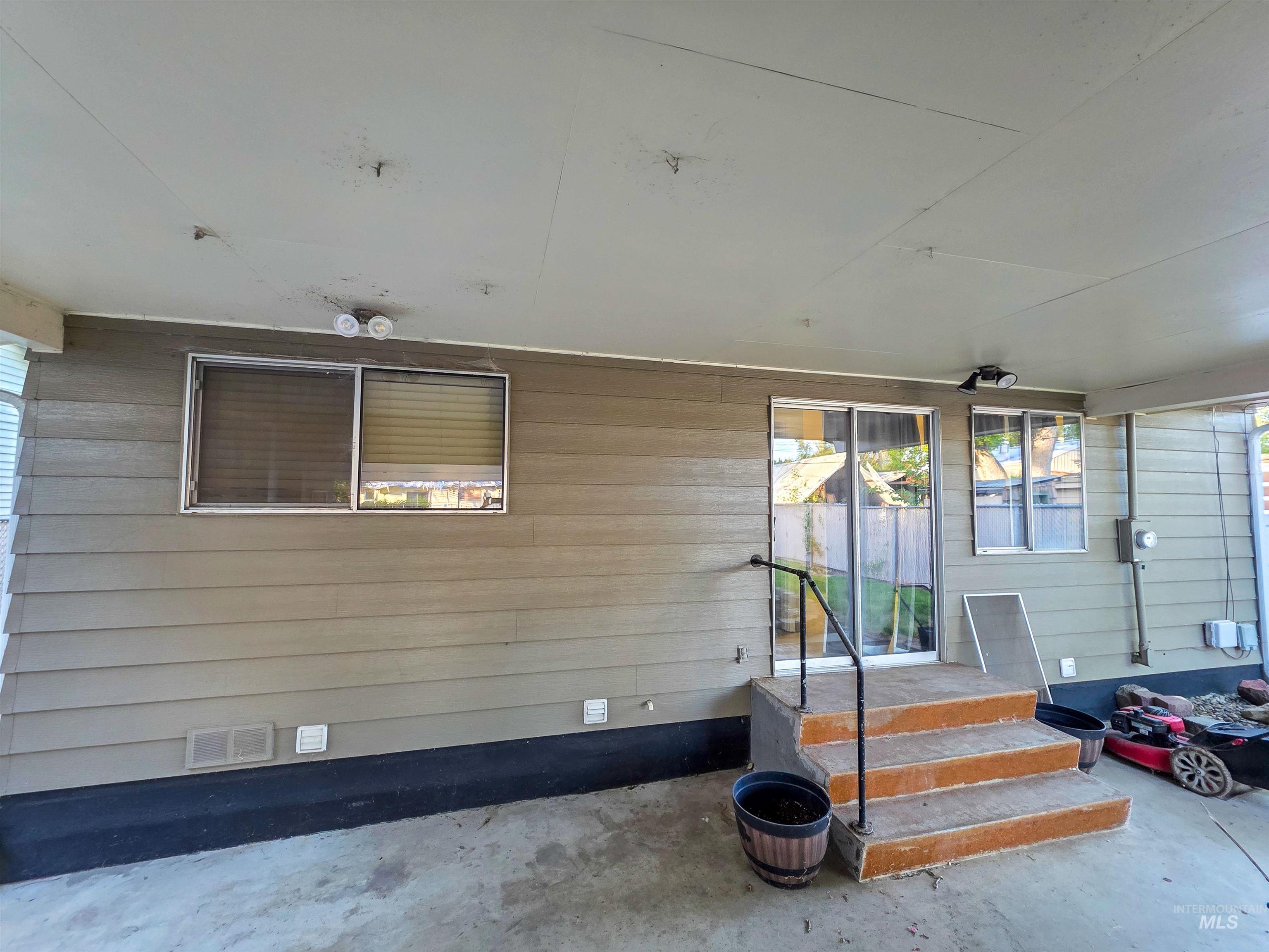 408 16th Ave, Lewiston, Idaho 83501, 3 Bedrooms, 2 Bathrooms, Residential For Sale, Price $364,999,MLS 98985608