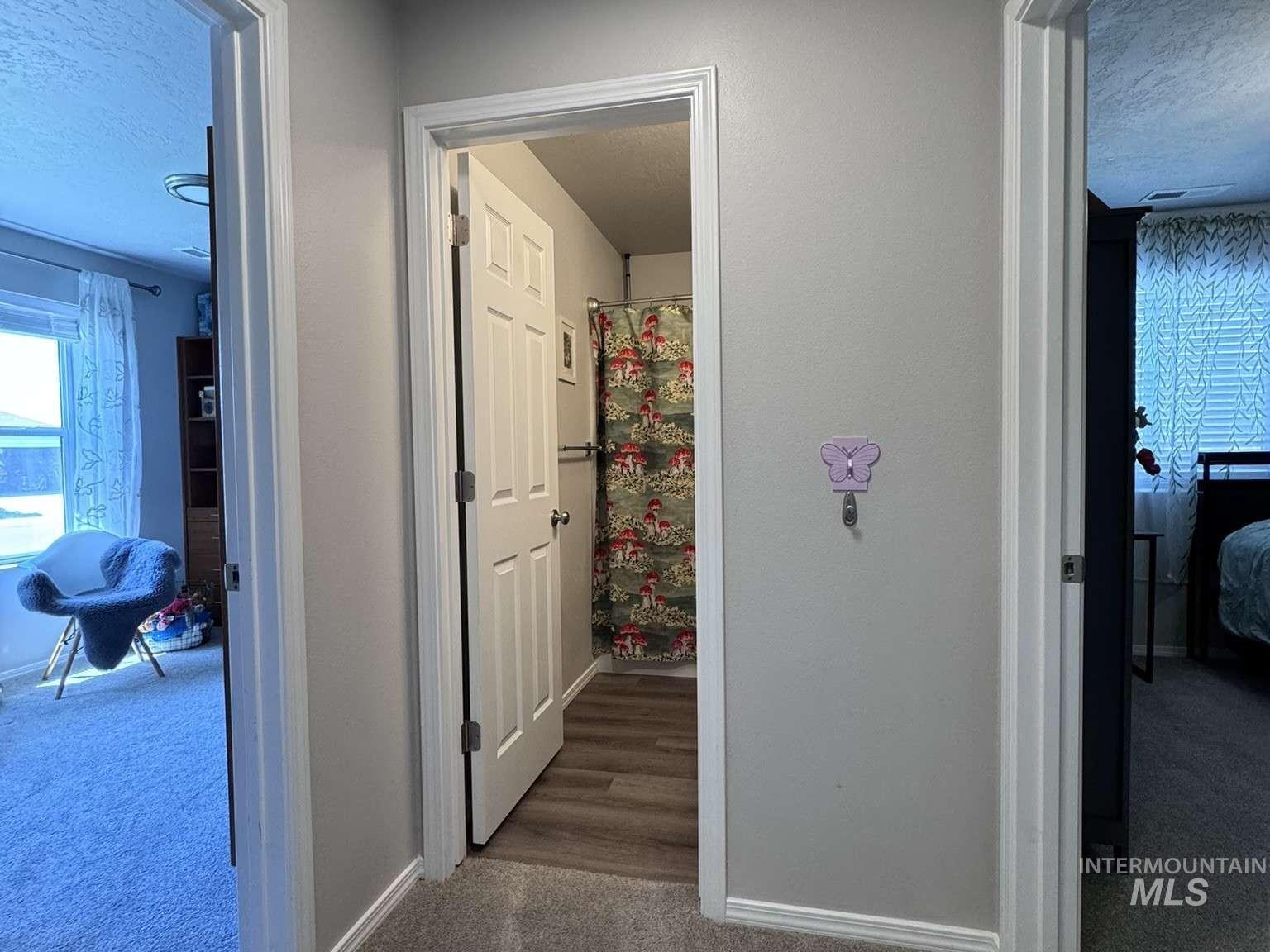 19576 Newhall Pl, Caldwell, Idaho 83605, 3 Bedrooms, 2 Bathrooms, Residential For Sale, Price $384,900,MLS 98985609