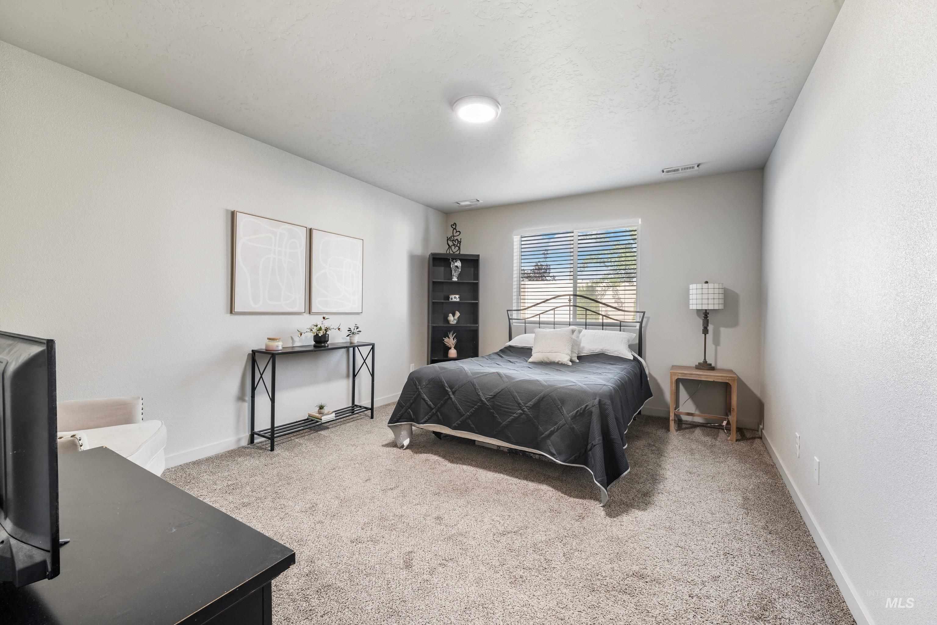 5994 S Donaway Ave, Meridian, Idaho 83642, 3 Bedrooms, 2 Bathrooms, Residential For Sale, Price $425,000,MLS 98985610