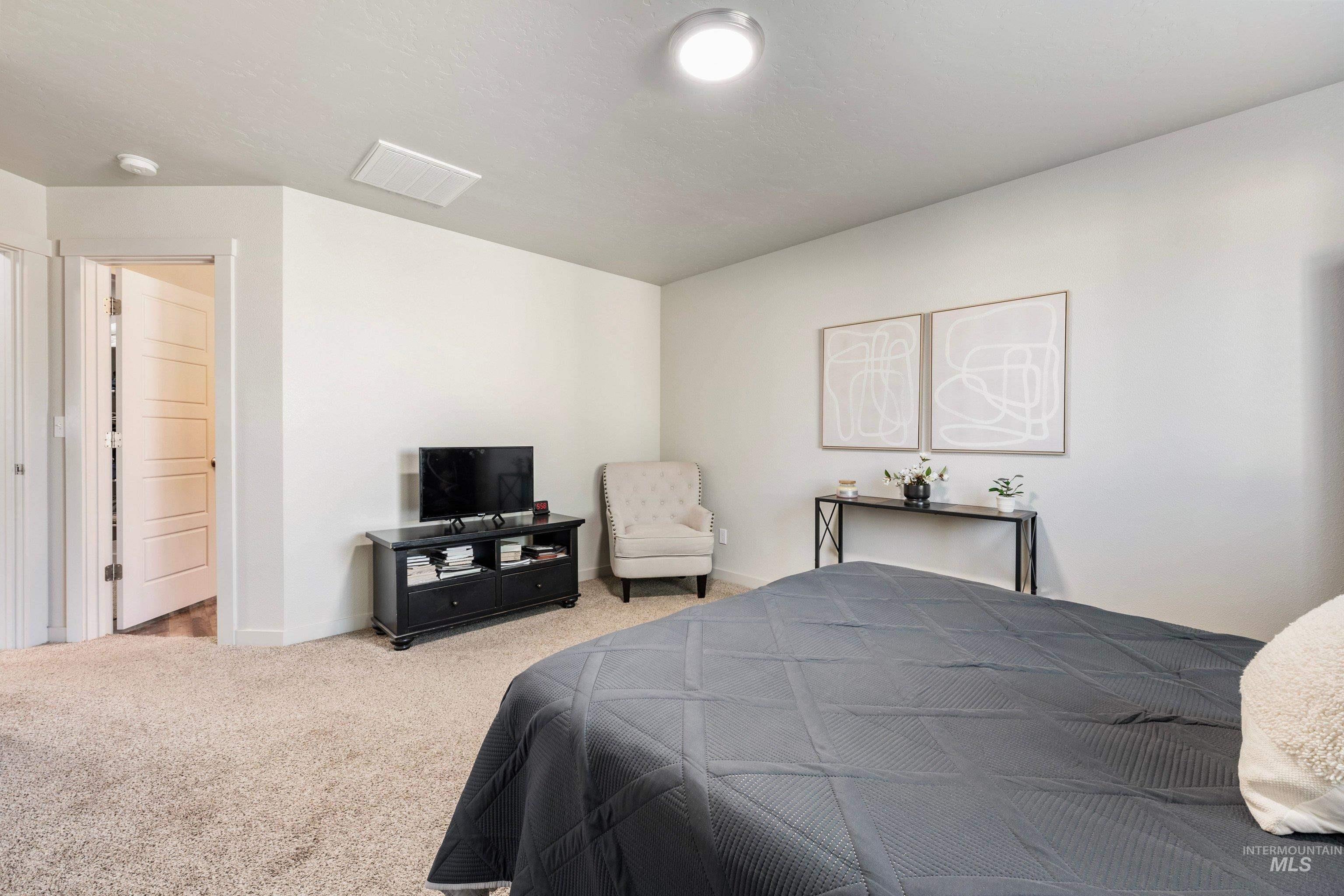 5994 S Donaway Ave, Meridian, Idaho 83642, 3 Bedrooms, 2 Bathrooms, Residential For Sale, Price $425,000,MLS 98985610