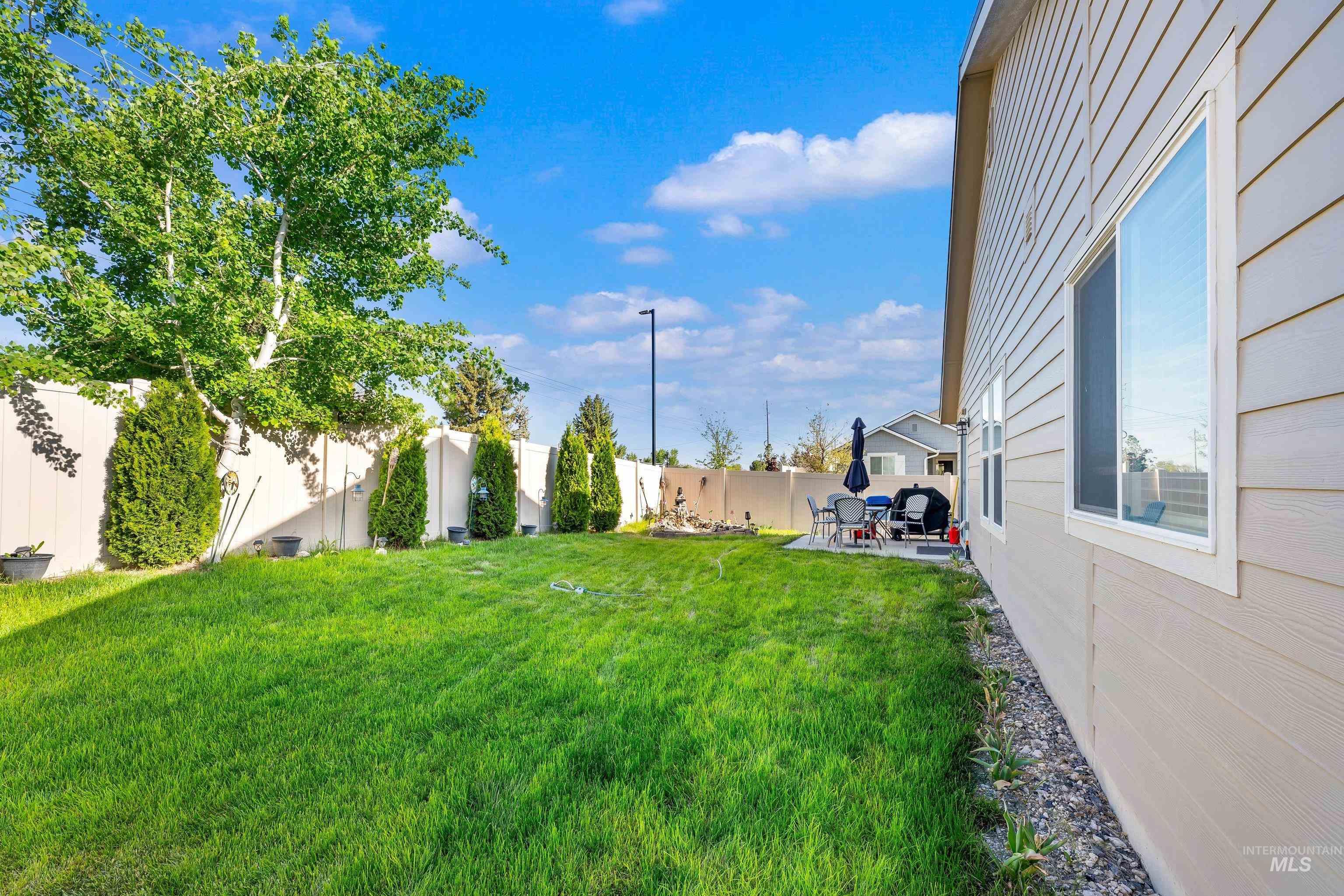 5994 S Donaway Ave, Meridian, Idaho 83642, 3 Bedrooms, 2 Bathrooms, Residential For Sale, Price $425,000, 98985610