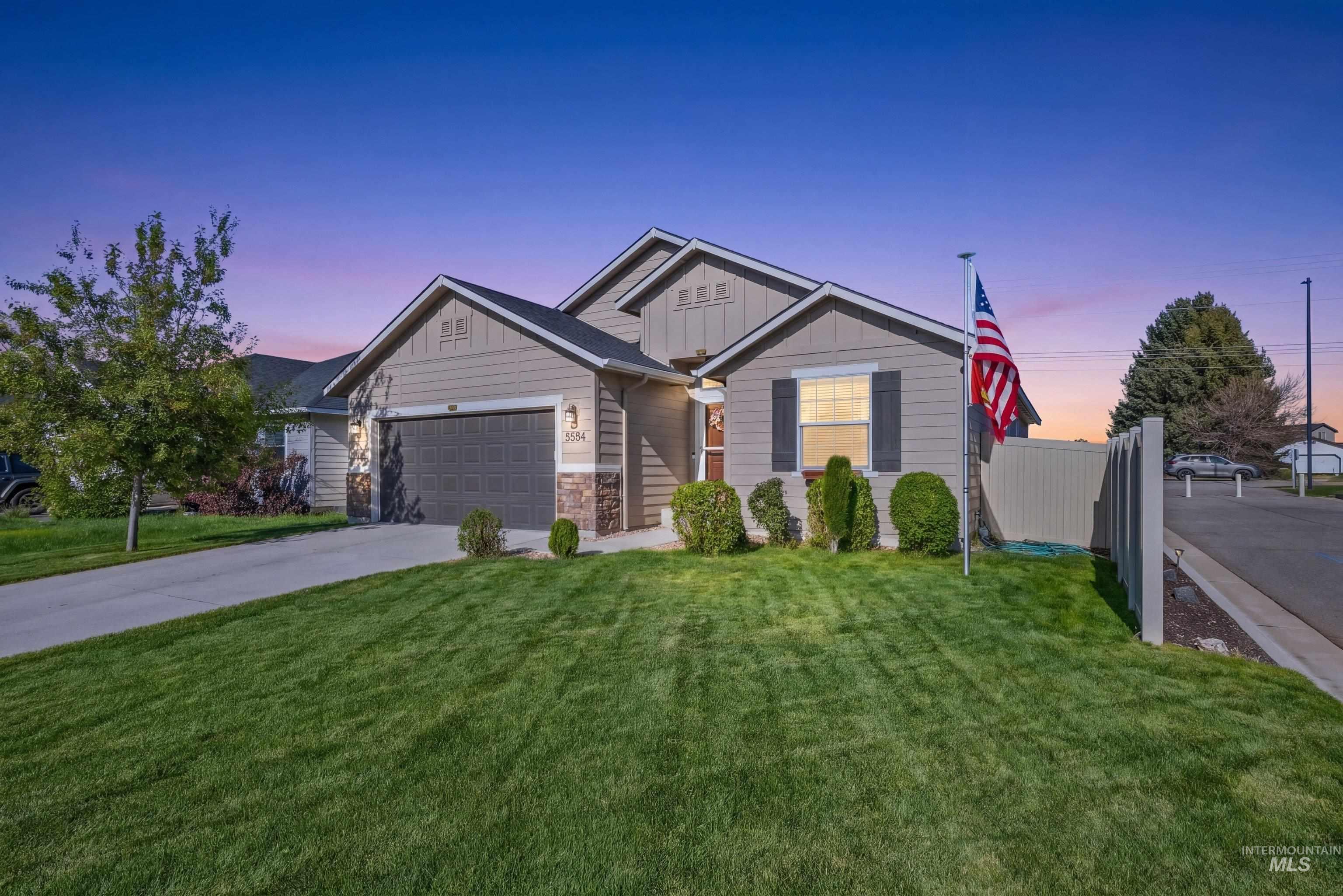 5994 S Donaway Ave, Meridian, Idaho 83642, 3 Bedrooms, 2 Bathrooms, Residential For Sale, Price $425,000, 98985610
