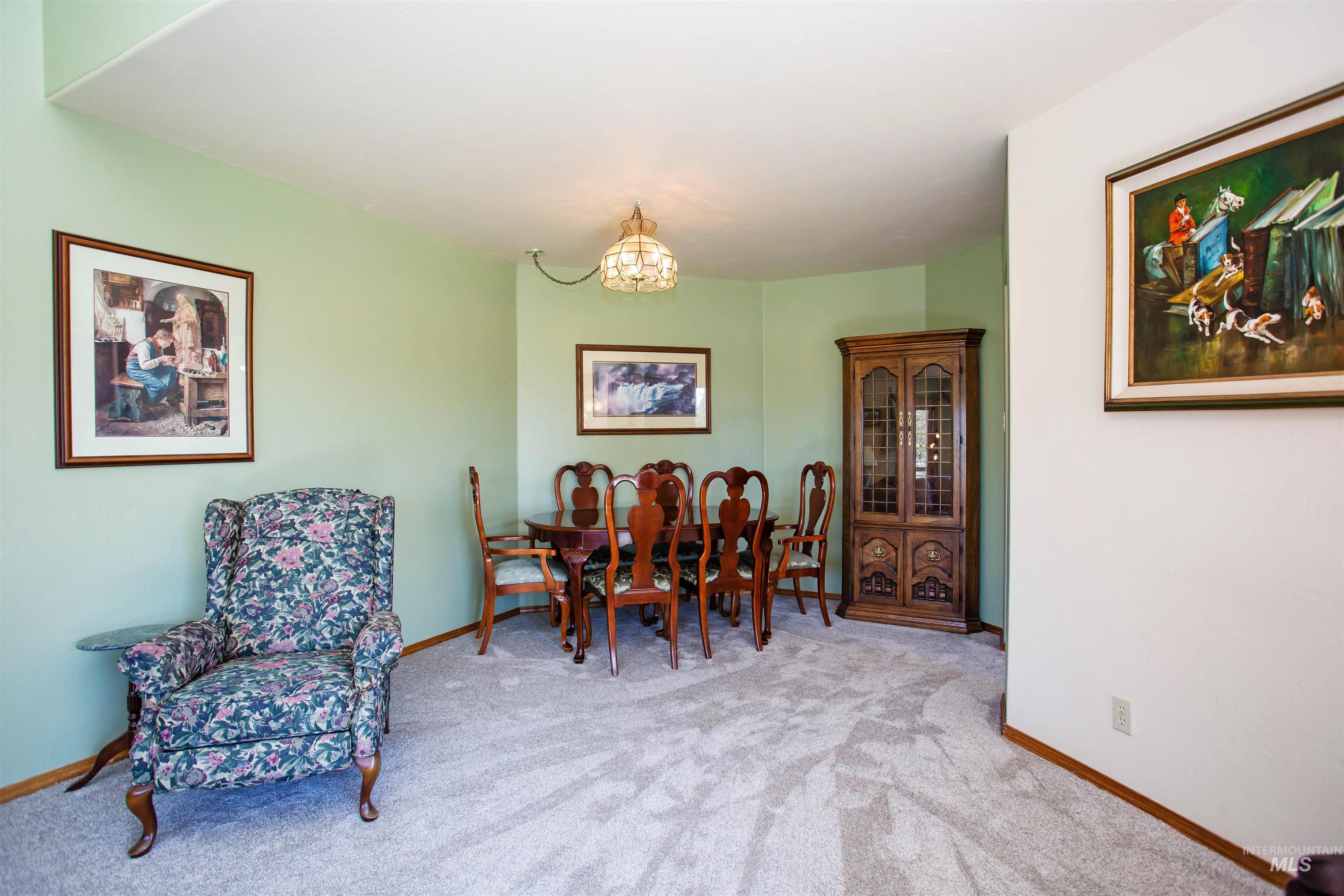 3228 Meadow Ridge Lane, Twin Falls, Idaho 83301, 5 Bedrooms, 3.5 Bathrooms, Residential For Sale, Price $825,000, 98985613