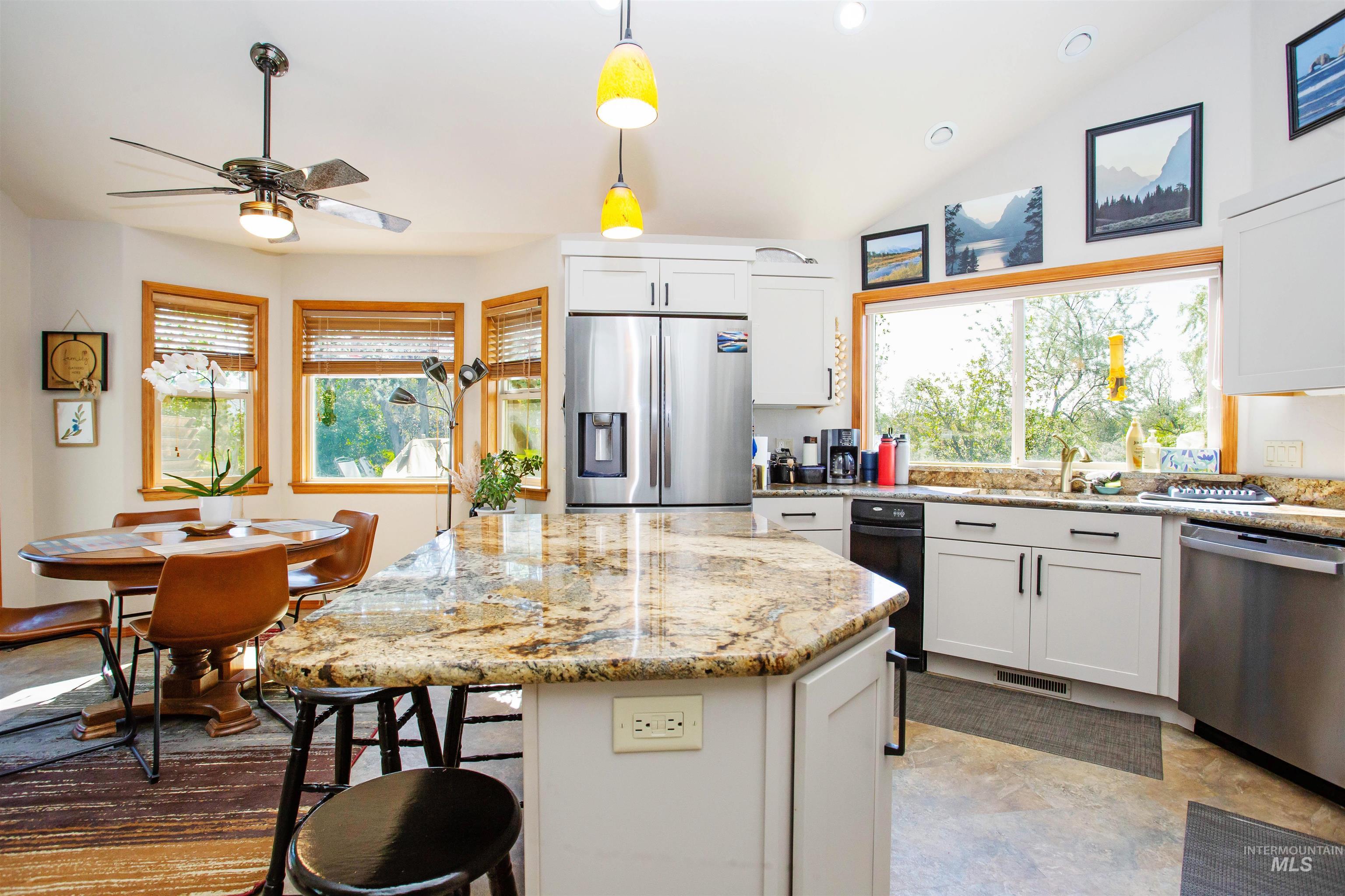 3228 Meadow Ridge Lane, Twin Falls, Idaho 83301, 5 Bedrooms, 3.5 Bathrooms, Residential For Sale, Price $825,000, 98985613