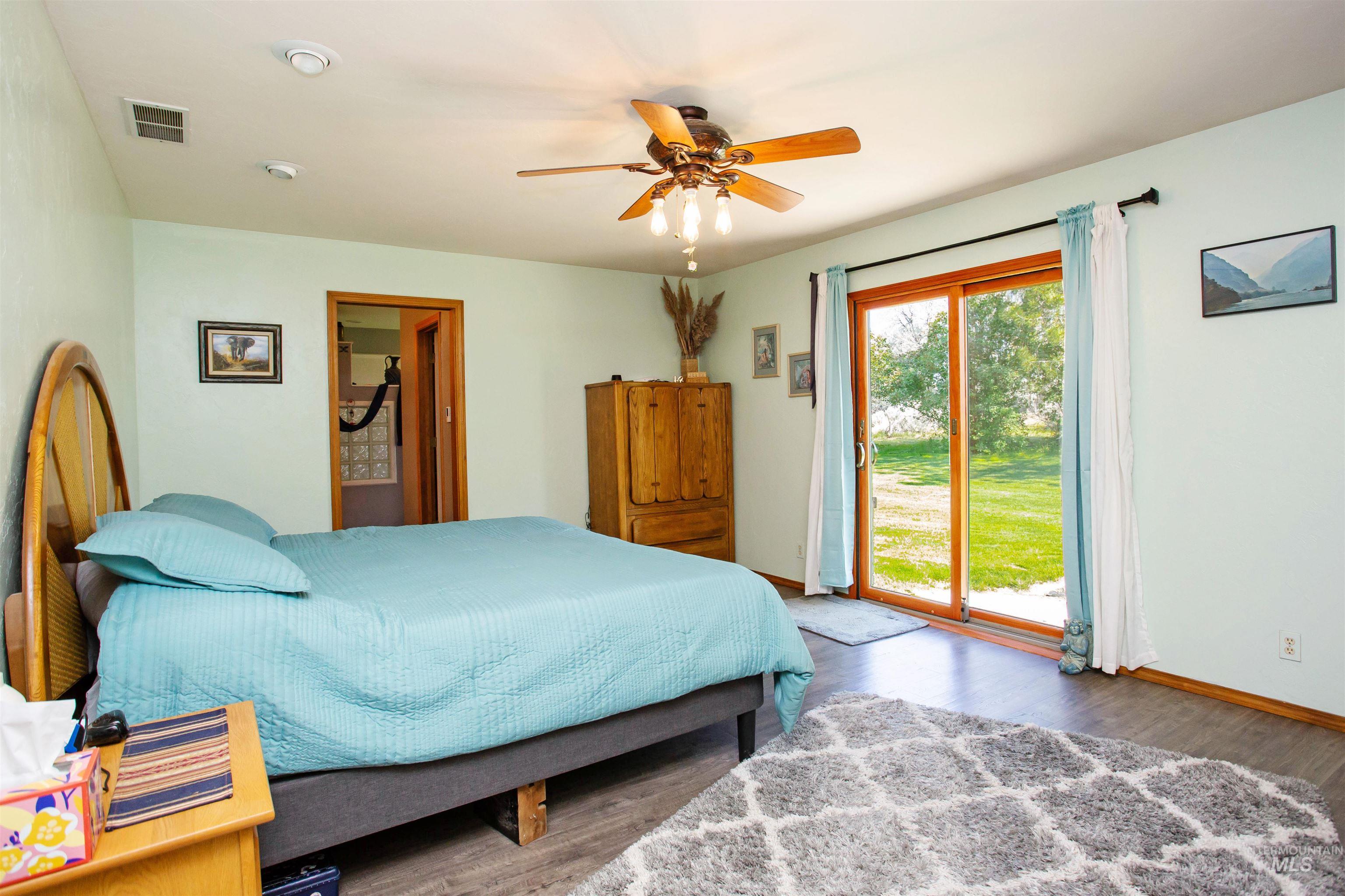 3228 Meadow Ridge Lane, Twin Falls, Idaho 83301, 5 Bedrooms, 3.5 Bathrooms, Residential For Sale, Price $825,000, 98985613