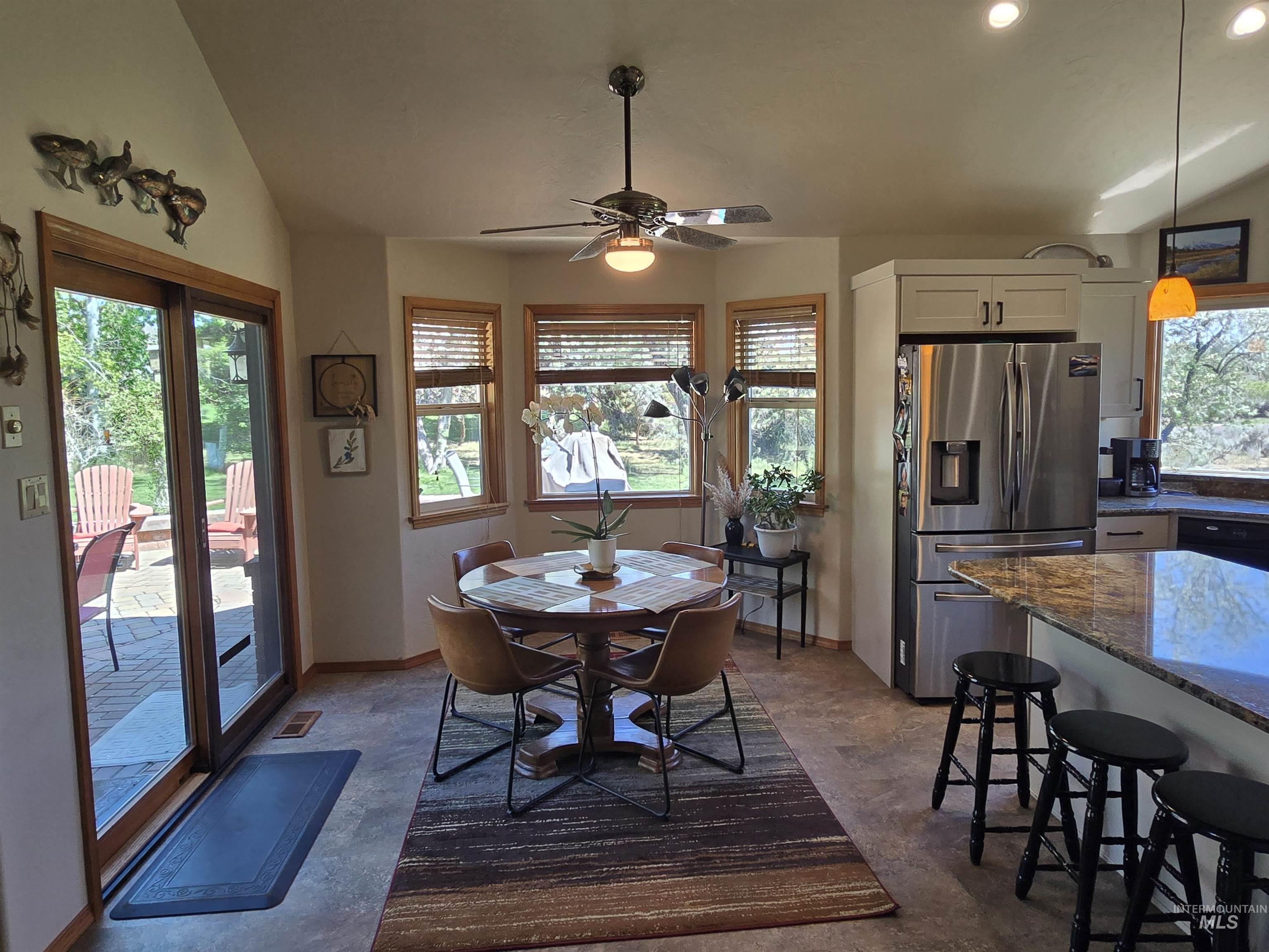 3228 Meadow Ridge Lane, Twin Falls, Idaho 83301, 5 Bedrooms, 3.5 Bathrooms, Residential For Sale, Price $825,000,MLS 98985613