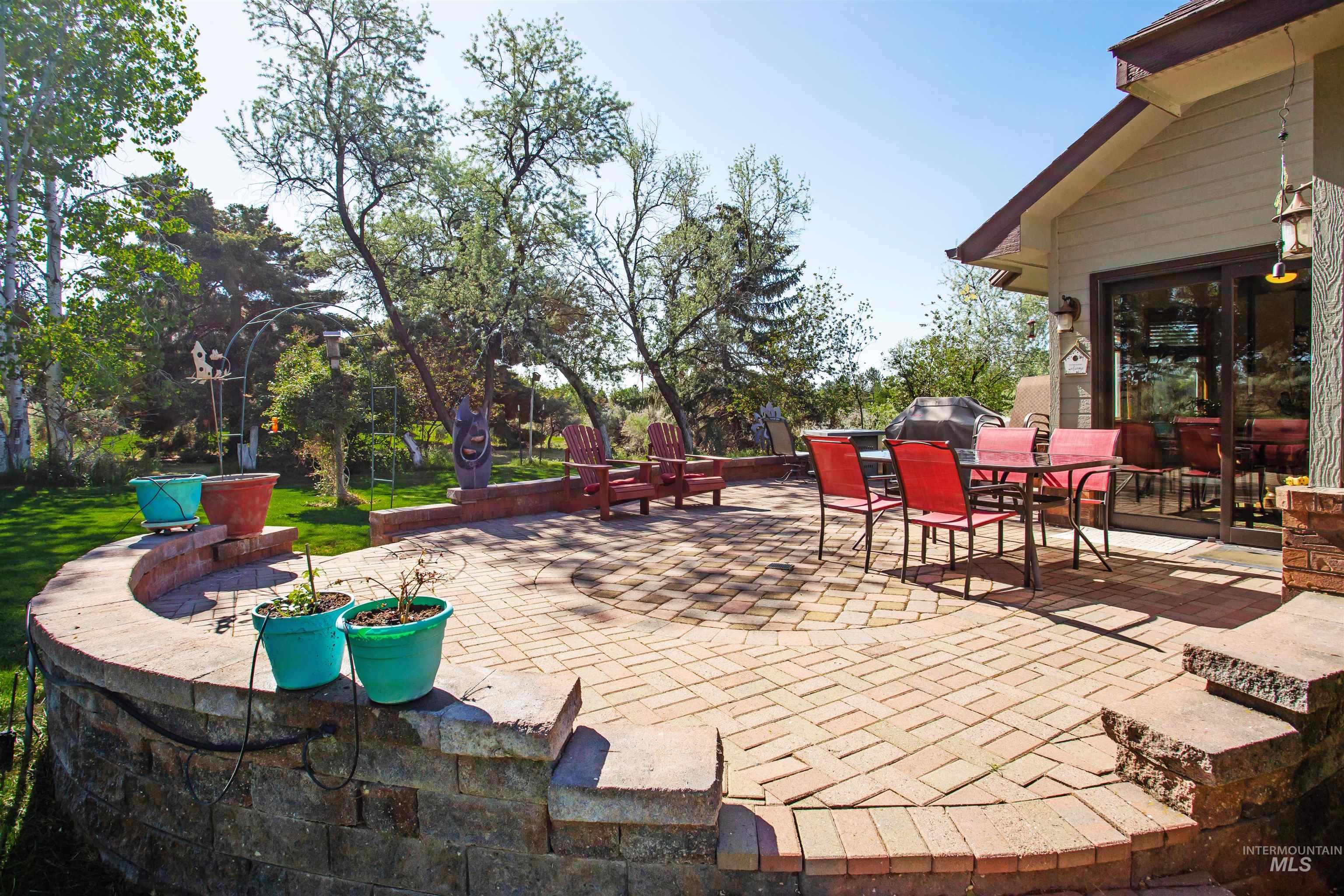 3228 Meadow Ridge Lane, Twin Falls, Idaho 83301, 5 Bedrooms, 3.5 Bathrooms, Residential For Sale, Price $825,000, 98985613