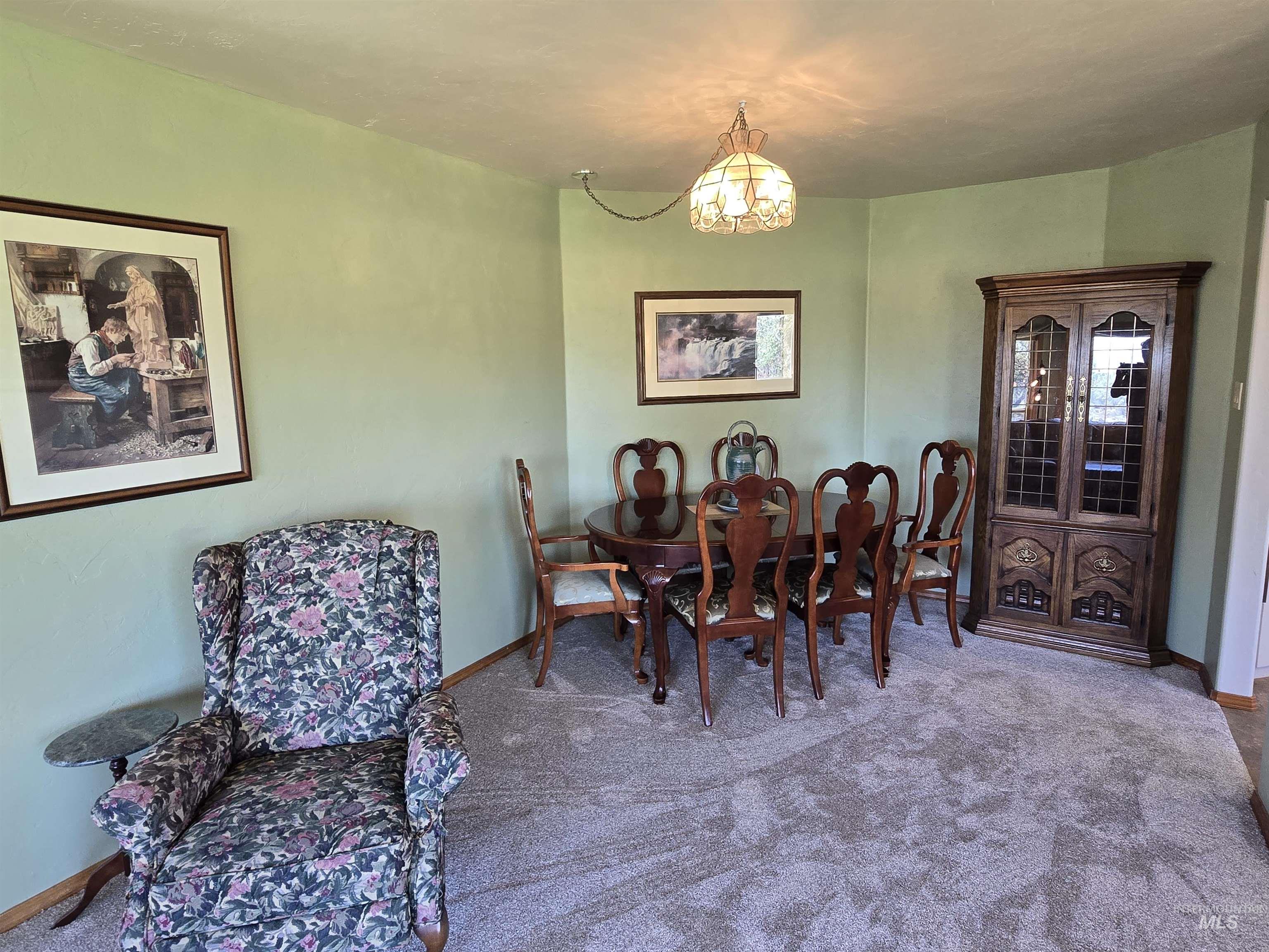 3228 Meadow Ridge Lane, Twin Falls, Idaho 83301, 5 Bedrooms, 3.5 Bathrooms, Residential For Sale, Price $825,000,MLS 98985613