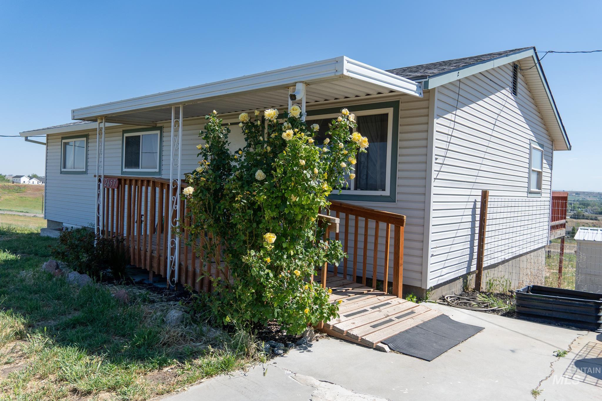 2657 State Highway 19, Homedale, Idaho 83628, 3 Bedrooms, 2 Bathrooms, Residential For Sale, Price $499,000,MLS 98985614