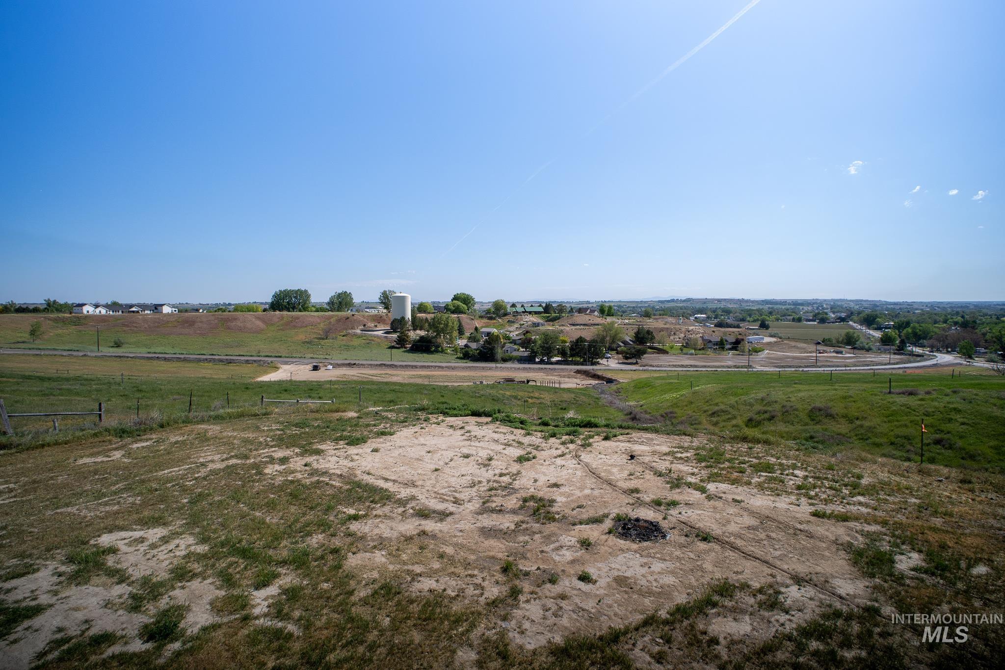 2657 State Highway 19, Homedale, Idaho 83628, 3 Bedrooms, 2 Bathrooms, Residential For Sale, Price $499,000,MLS 98985614