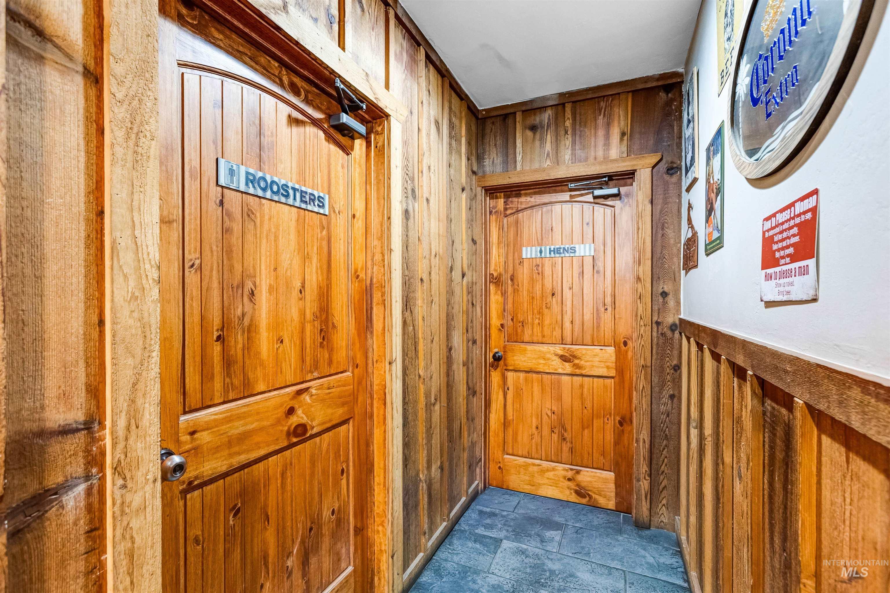 263 N Main St, Donnelly, Idaho 83615, Business/Commercial For Sale, Price $1,319,000, 98985615