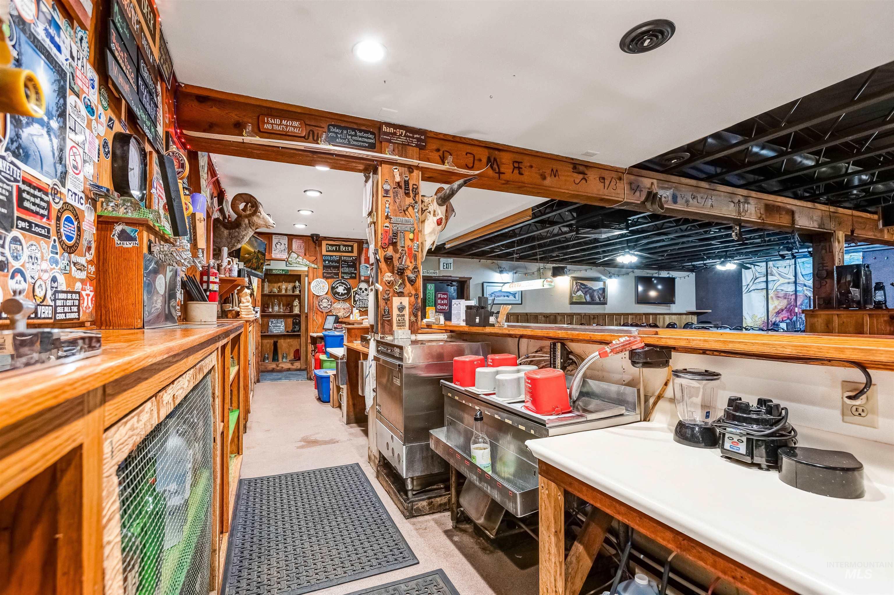 263 N Main St, Donnelly, Idaho 83615, Business/Commercial For Sale, Price $1,319,000, 98985615