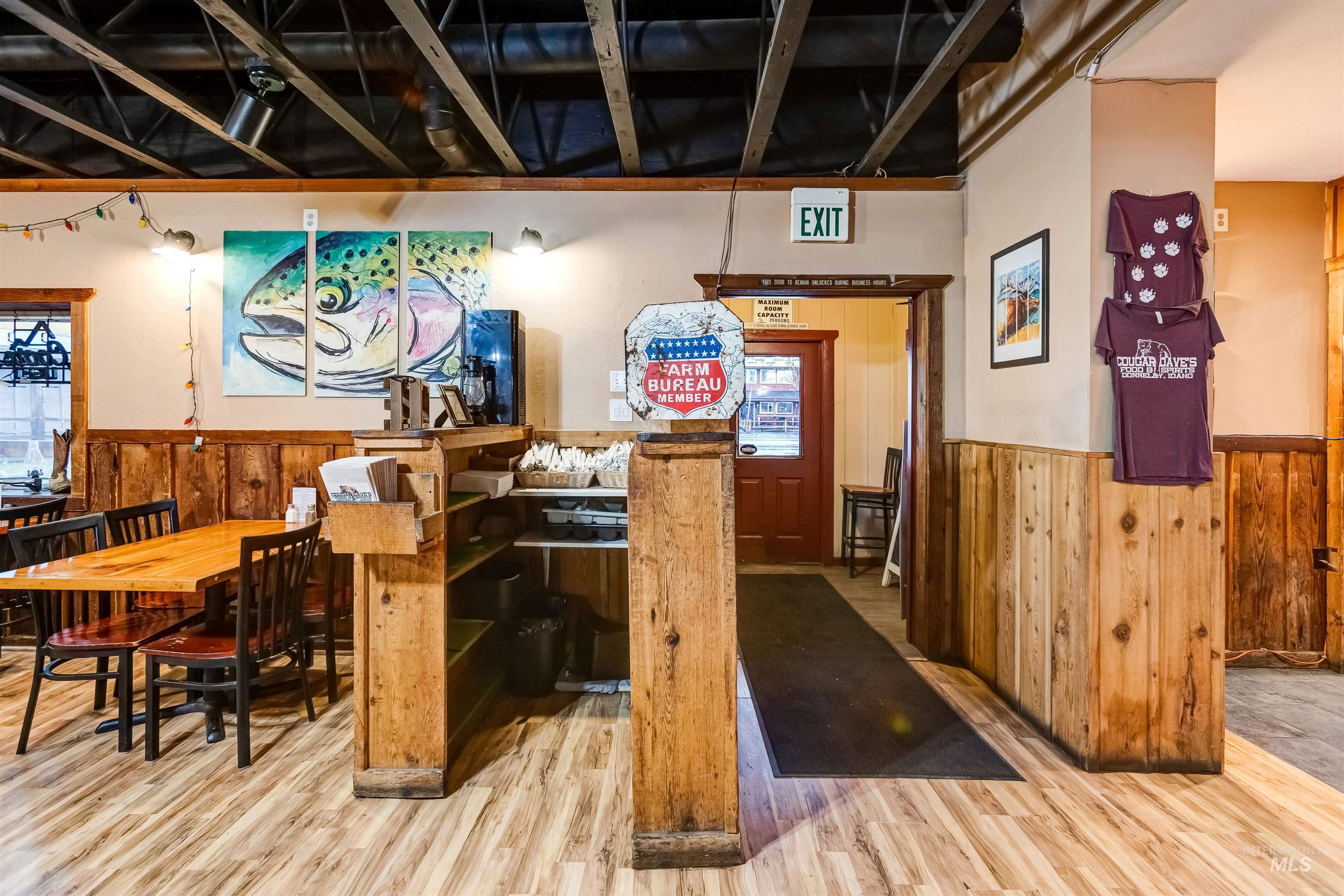 263 N Main St, Donnelly, Idaho 83615, Business/Commercial For Sale, Price $1,319,000, 98985615