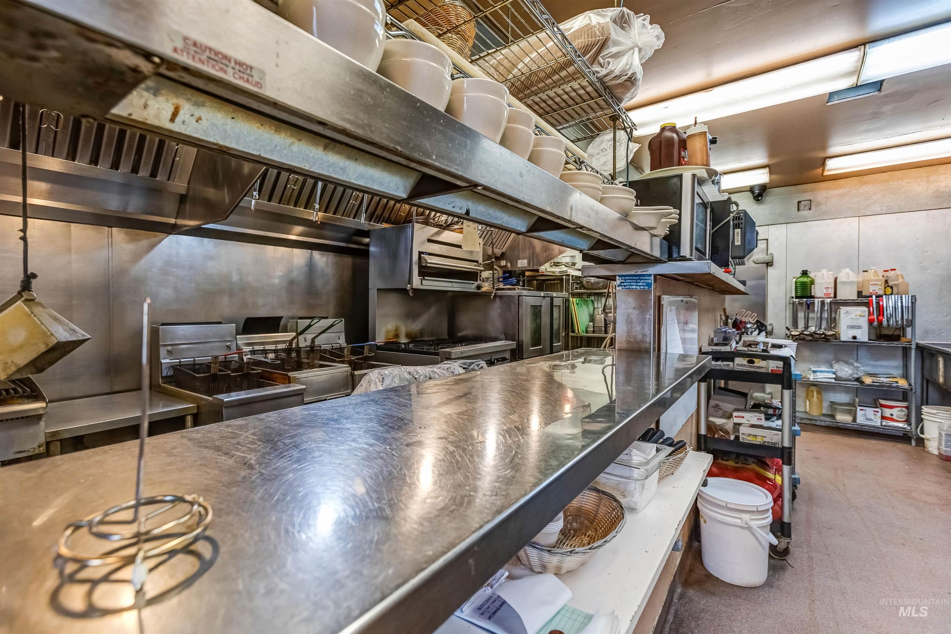 263 N Main St, Donnelly, Idaho 83615, Business/Commercial For Sale, Price $1,319,000, 98985615