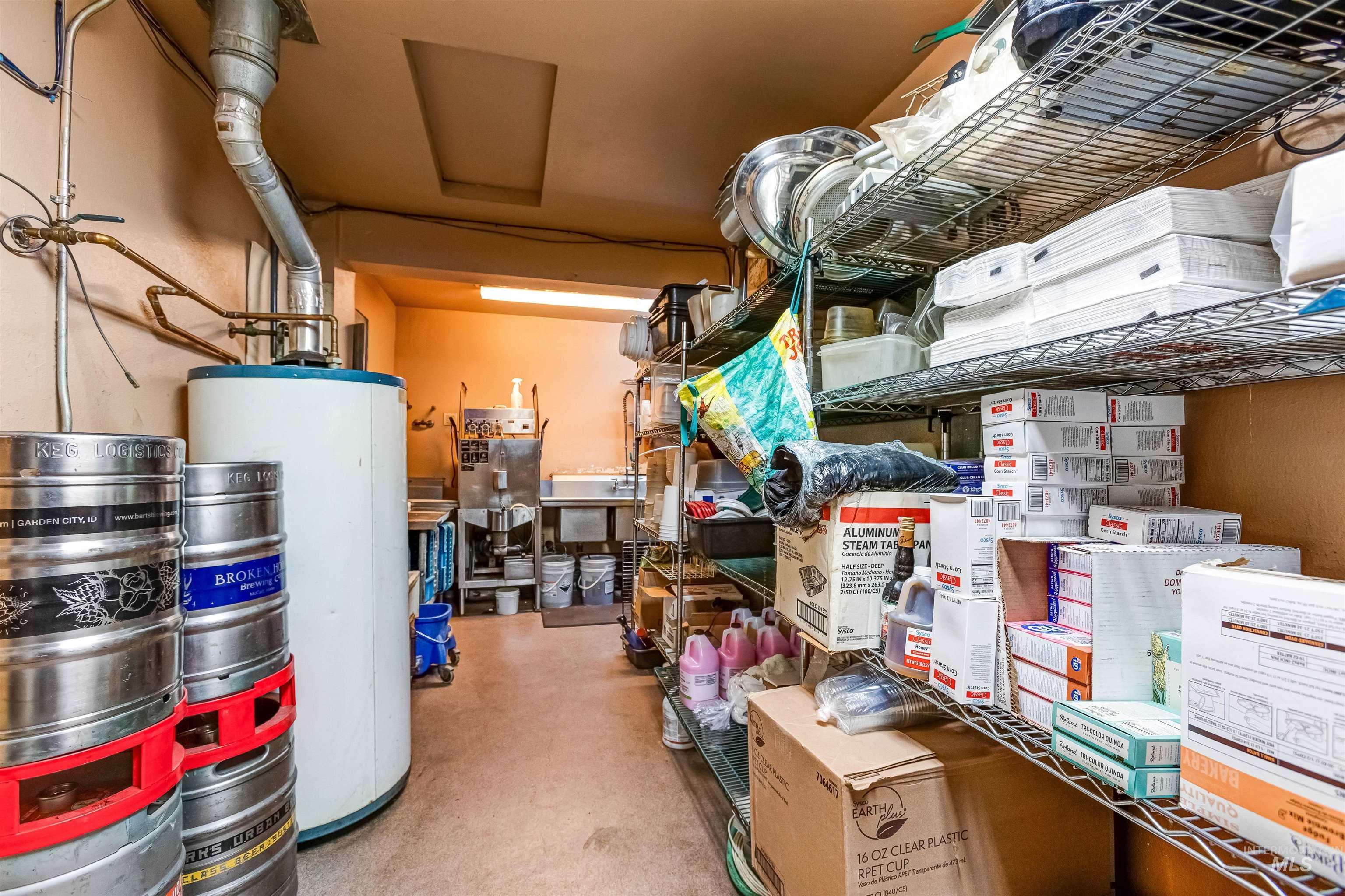263 N Main St, Donnelly, Idaho 83615, Business/Commercial For Sale, Price $1,319,000, 98985615