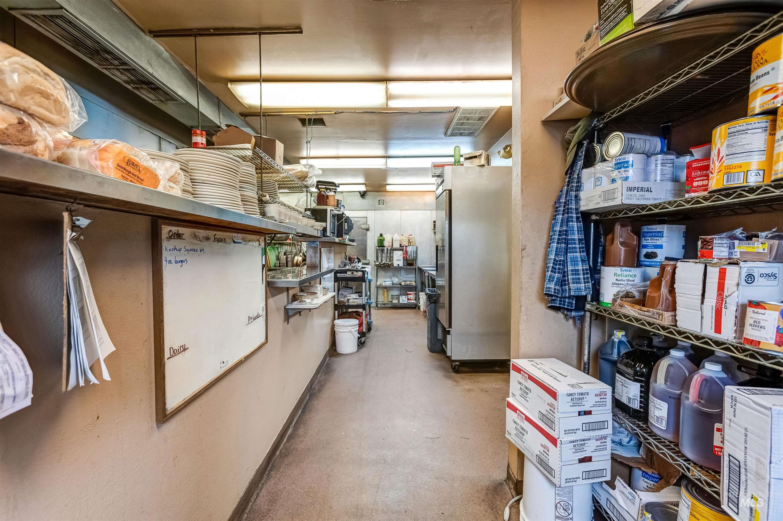 263 N Main St, Donnelly, Idaho 83615, Business/Commercial For Sale, Price $1,319,000, 98985615