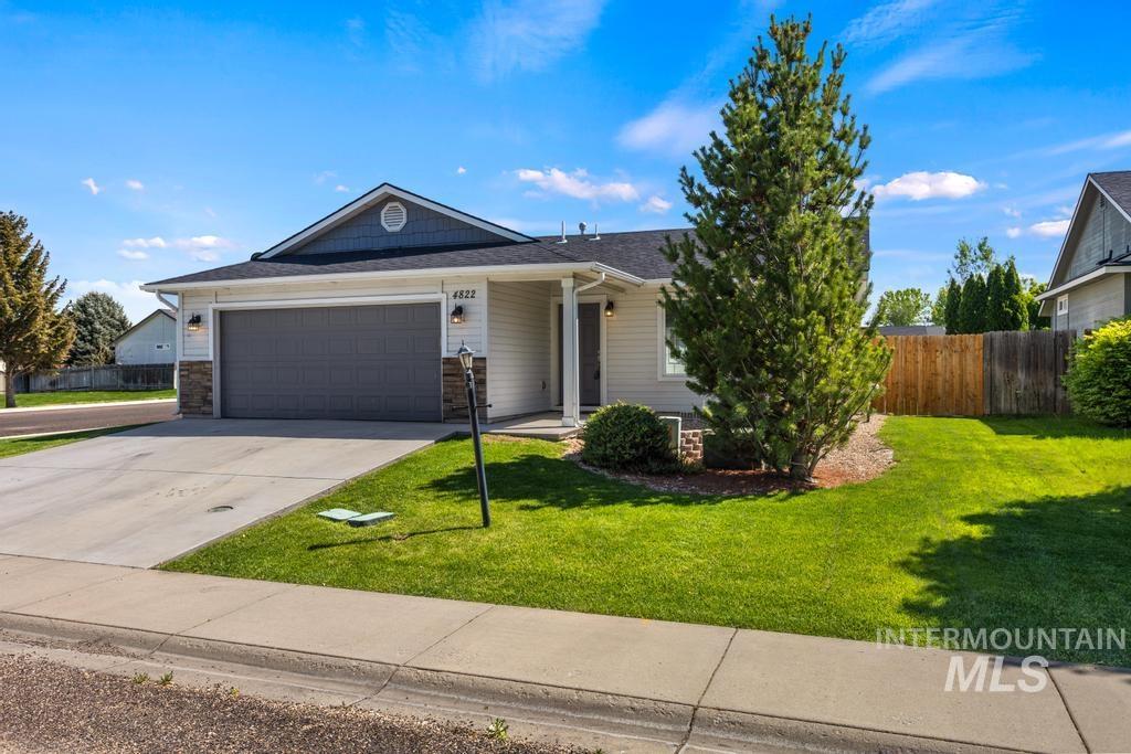 4822 Charmae St, Caldwell, Idaho 83607, 3 Bedrooms, 2 Bathrooms, Residential For Sale, Price $339,900,MLS 98985617