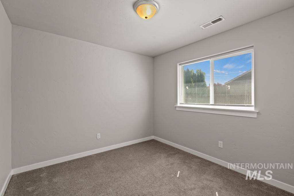 4822 Charmae St, Caldwell, Idaho 83607, 3 Bedrooms, 2 Bathrooms, Residential For Sale, Price $339,900,MLS 98985617