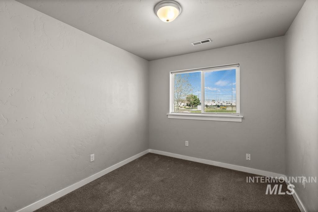 4822 Charmae St, Caldwell, Idaho 83607, 3 Bedrooms, 2 Bathrooms, Residential For Sale, Price $339,900,MLS 98985617