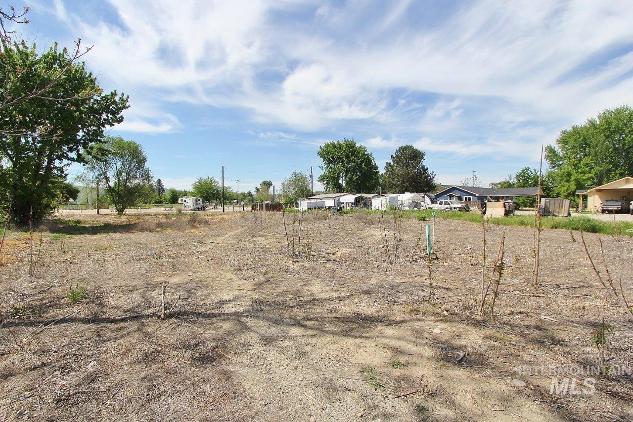 919 S Wardwell Ave, Emmett, Idaho 83617, Land For Sale, Price $319,999,MLS 98985618