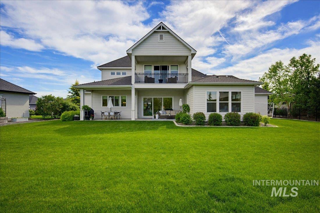 939 S Lake Pointe Way, Eagle, Idaho 83616, 4 Bedrooms, 3.5 Bathrooms, Residential For Sale, Price $1,800,000, 98985619