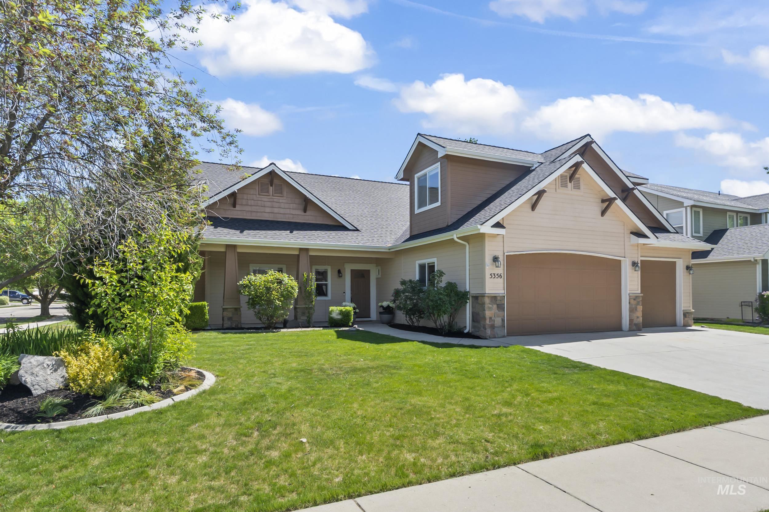 5356 N Schumann Ave, Meridian, Idaho 83646, 5 Bedrooms, 3 Bathrooms, Residential For Sale, Price $635,000,MLS 98985620