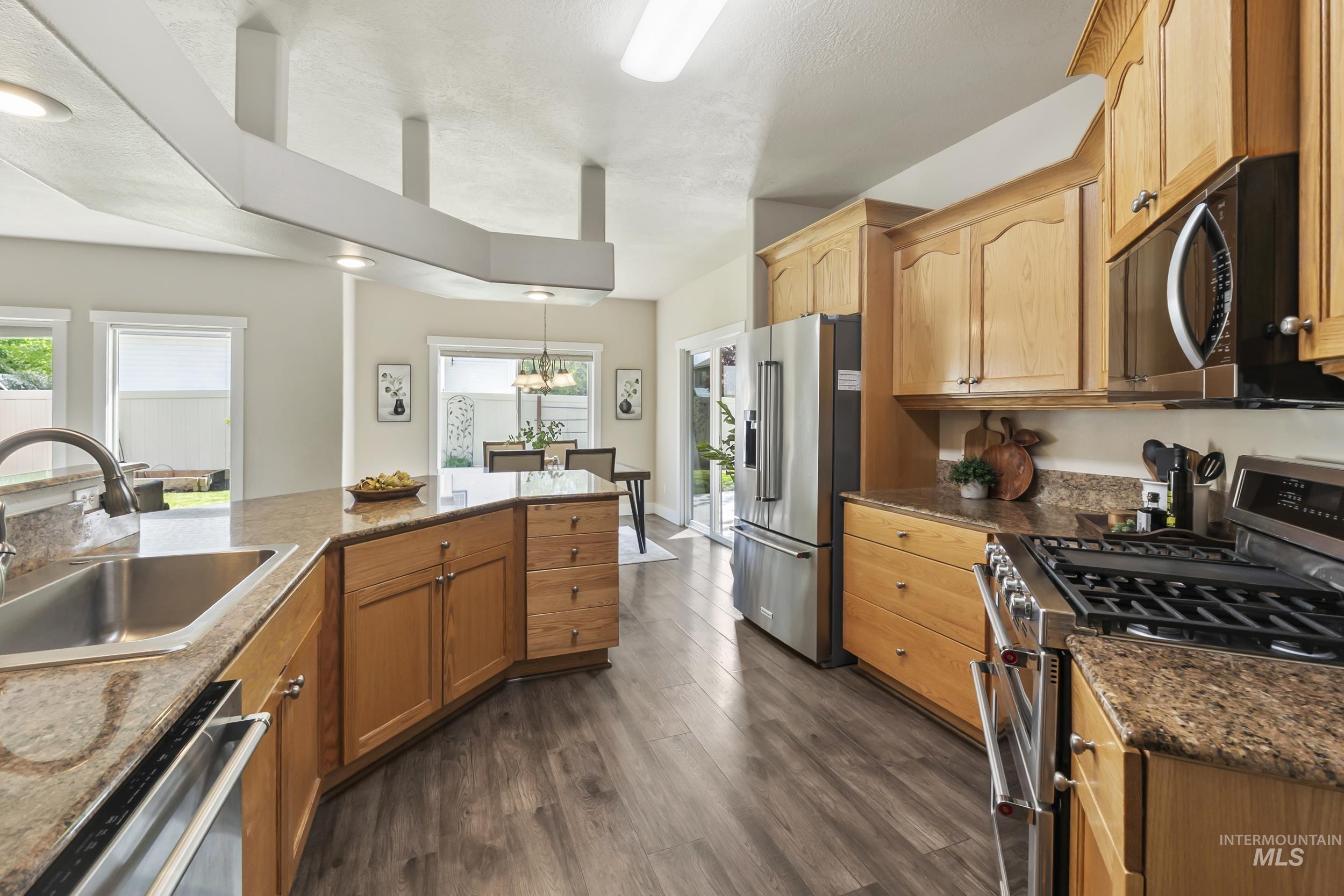5356 N Schumann Ave, Meridian, Idaho 83646, 5 Bedrooms, 3 Bathrooms, Residential For Sale, Price $635,000,MLS 98985620