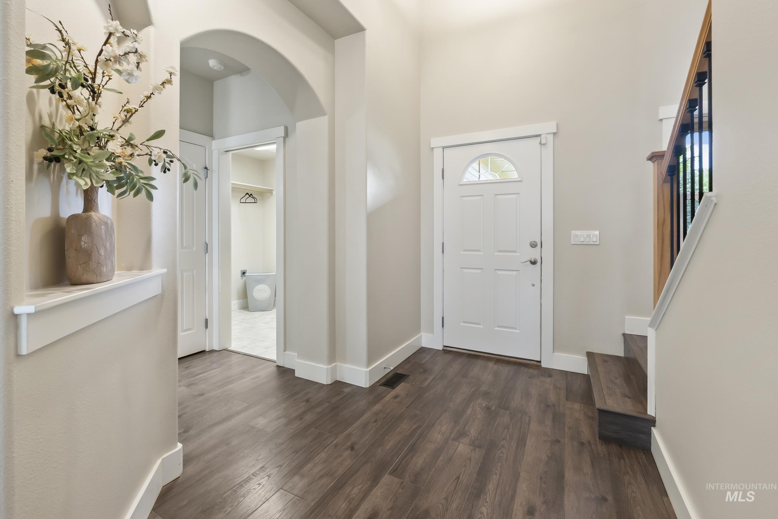 5356 N Schumann Ave, Meridian, Idaho 83646, 5 Bedrooms, 3 Bathrooms, Residential For Sale, Price $635,000,MLS 98985620