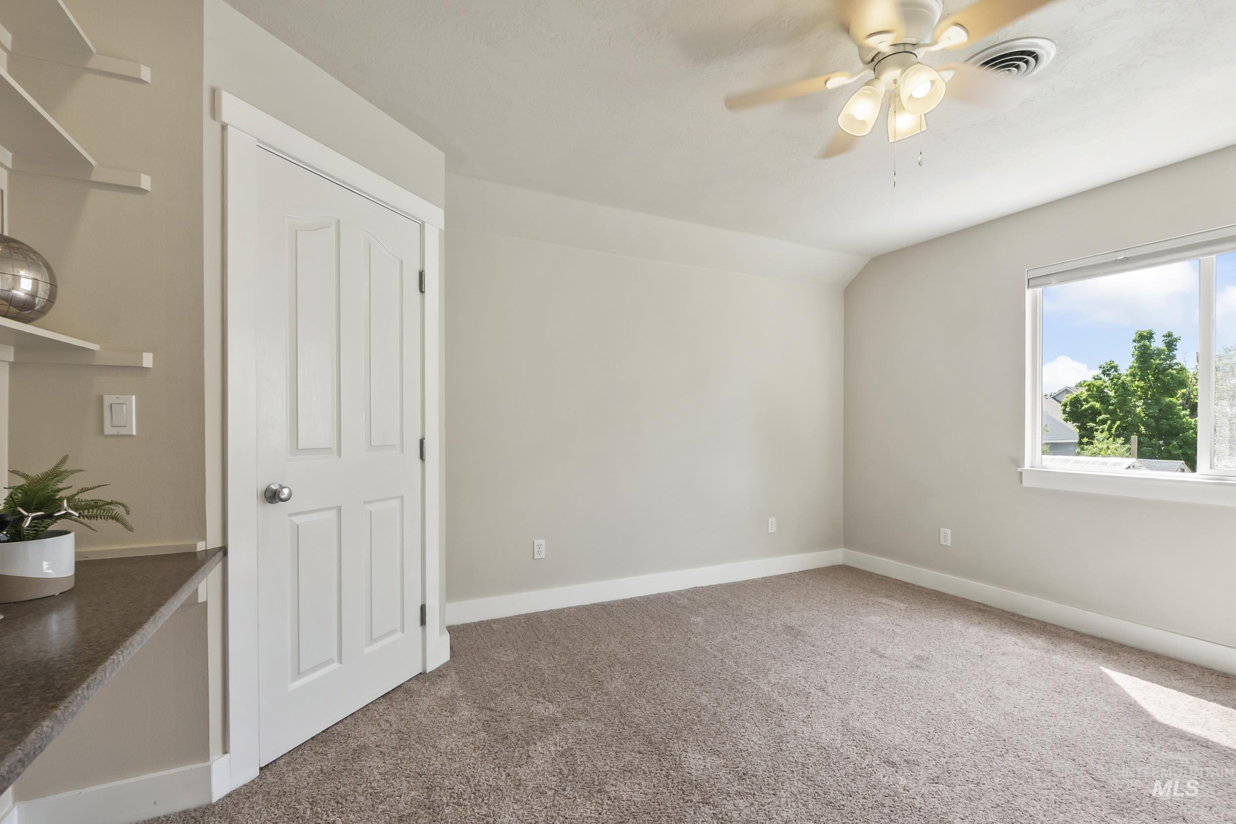 5356 N Schumann Ave, Meridian, Idaho 83646, 5 Bedrooms, 3 Bathrooms, Residential For Sale, Price $635,000,MLS 98985620