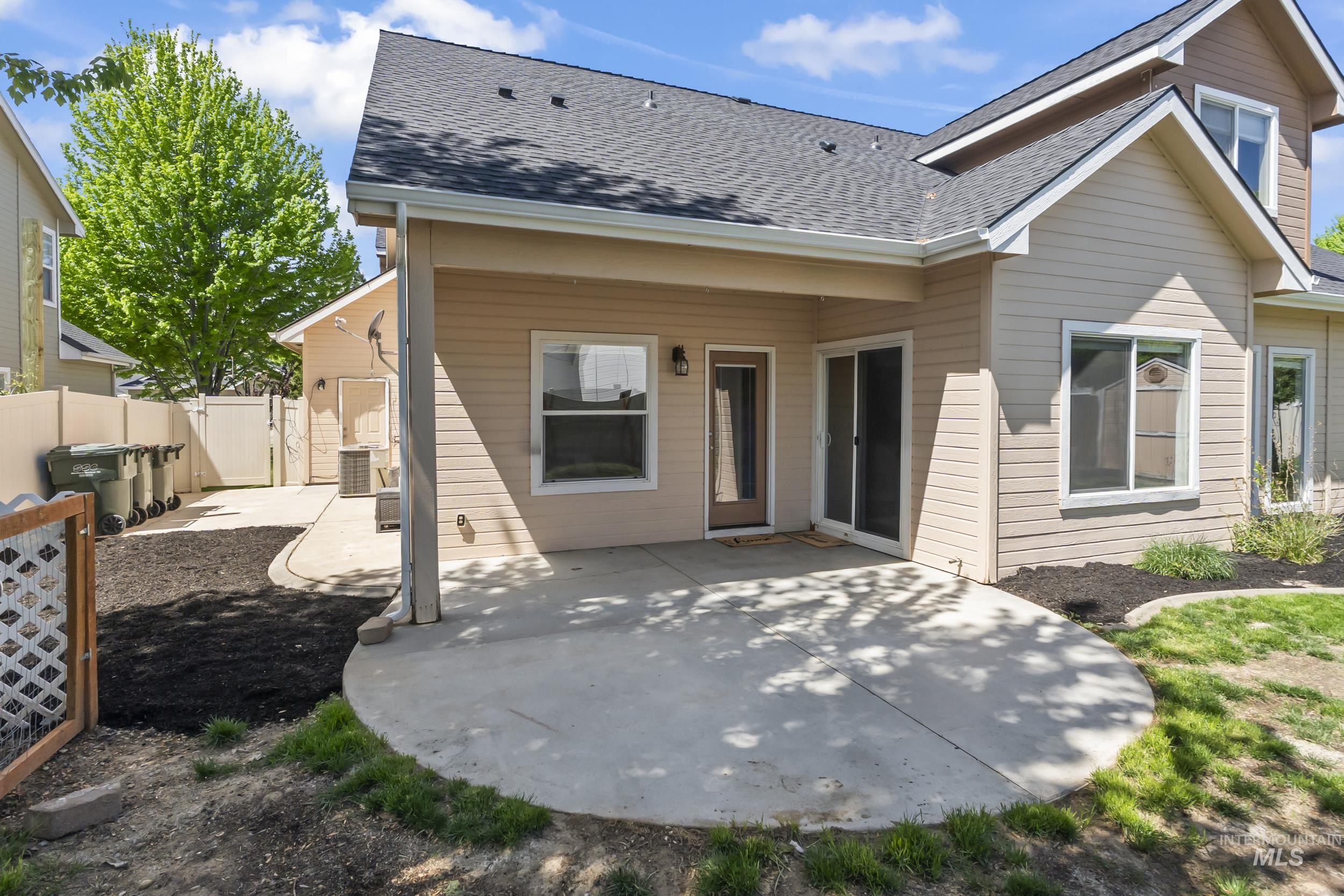 5356 N Schumann Ave, Meridian, Idaho 83646, 5 Bedrooms, 3 Bathrooms, Residential For Sale, Price $635,000,MLS 98985620