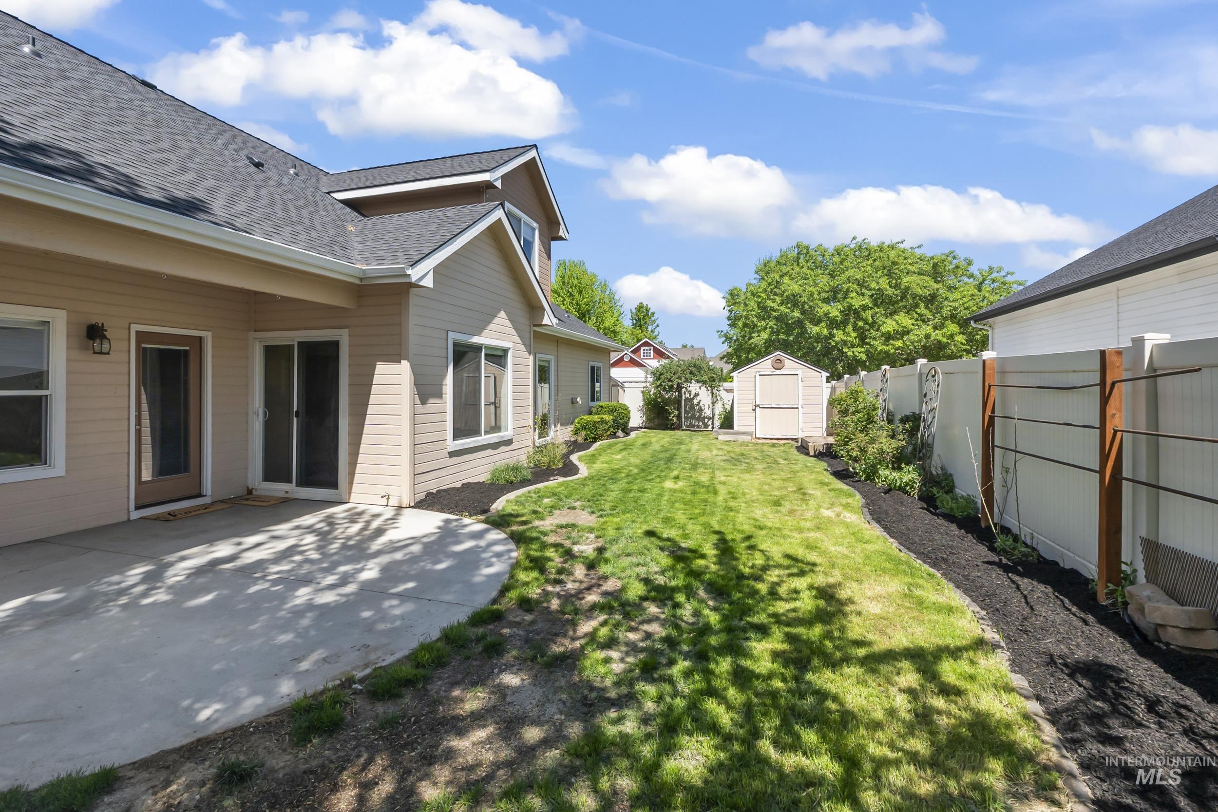 5356 N Schumann Ave, Meridian, Idaho 83646, 5 Bedrooms, 3 Bathrooms, Residential For Sale, Price $635,000,MLS 98985620