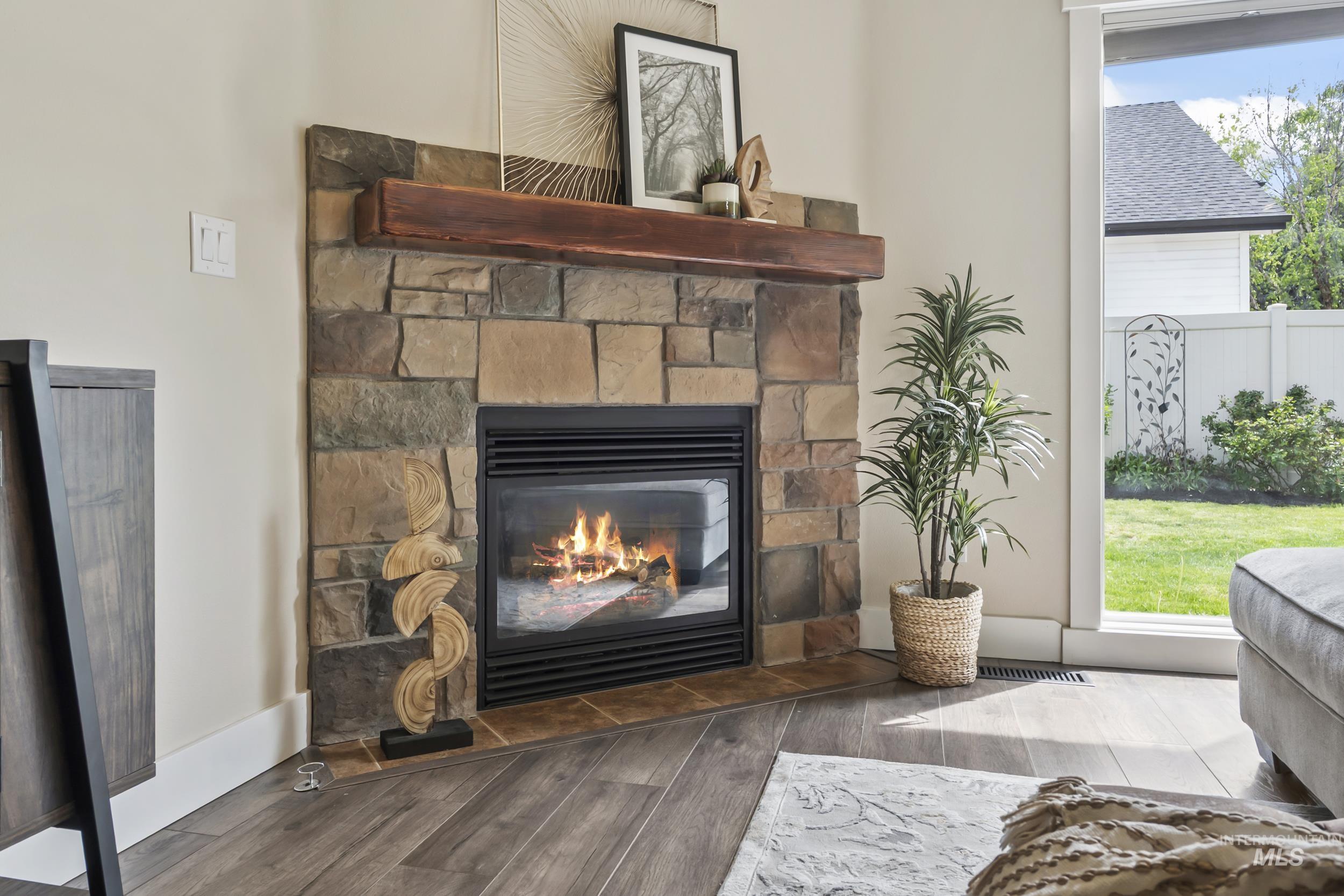 5356 N Schumann Ave, Meridian, Idaho 83646, 5 Bedrooms, 3 Bathrooms, Residential For Sale, Price $635,000,MLS 98985620