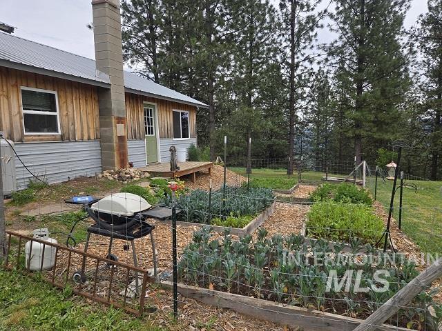 1510 Summitview Driave, Ahsahka, Idaho 83520, 2 Bedrooms, 1 Bathroom, Residential For Sale, Price $225,000,MLS 98985626
